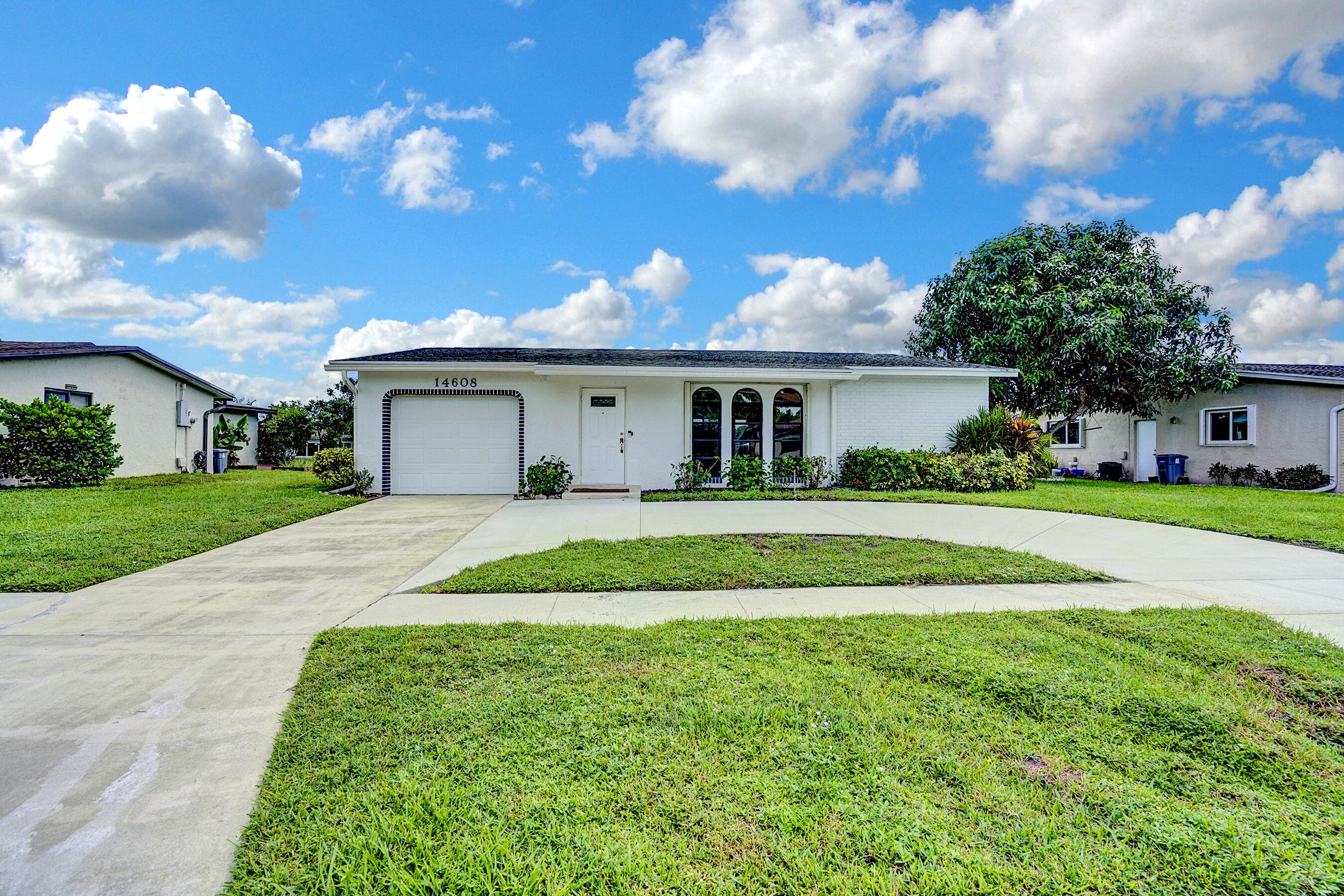 14608 Country Side Lane, Delray Beach, FL 33484 — photo 2 of 35