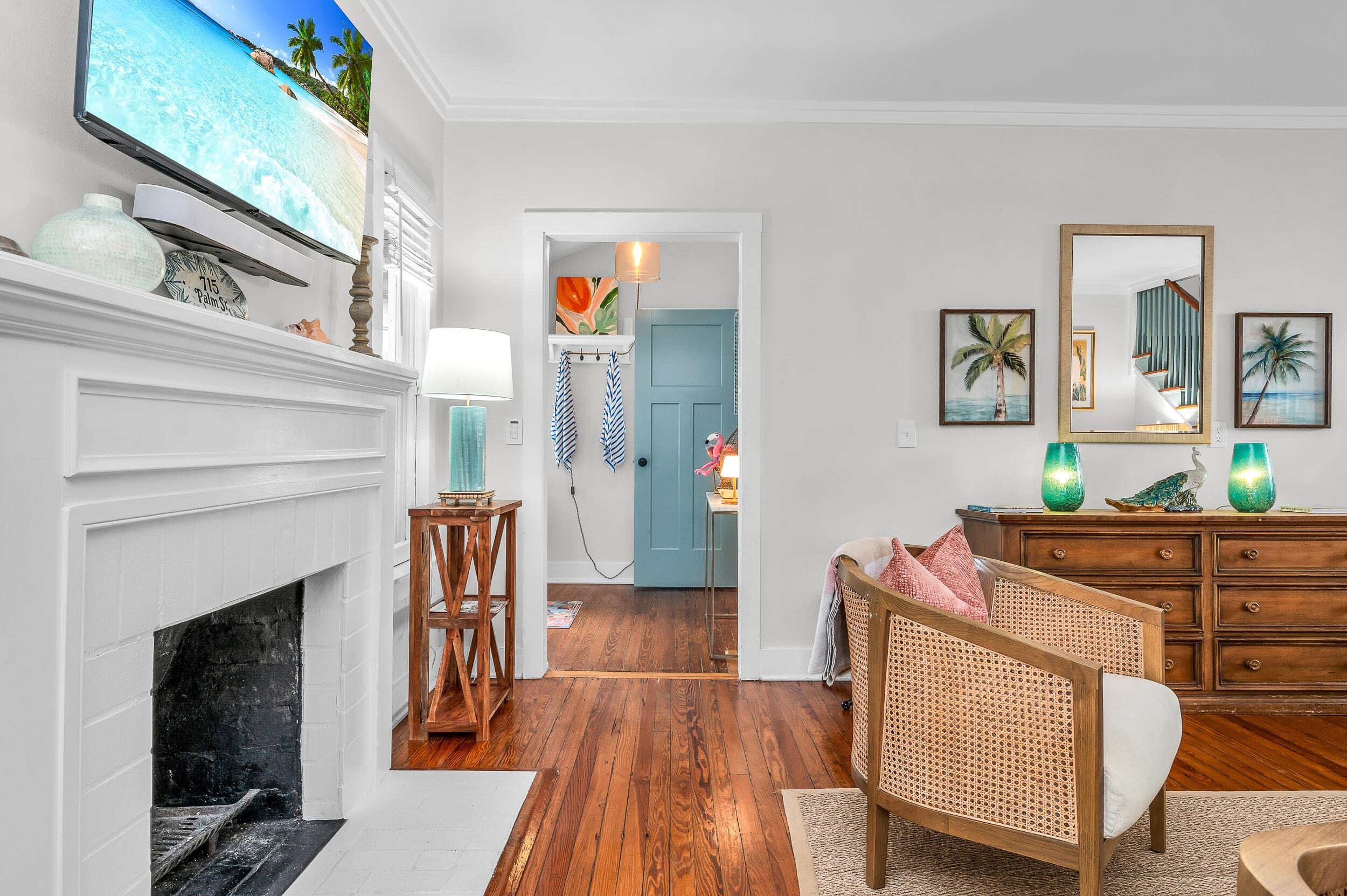 715 Palm Street, West Palm Beach, FL 33401 — photo 10 of 53