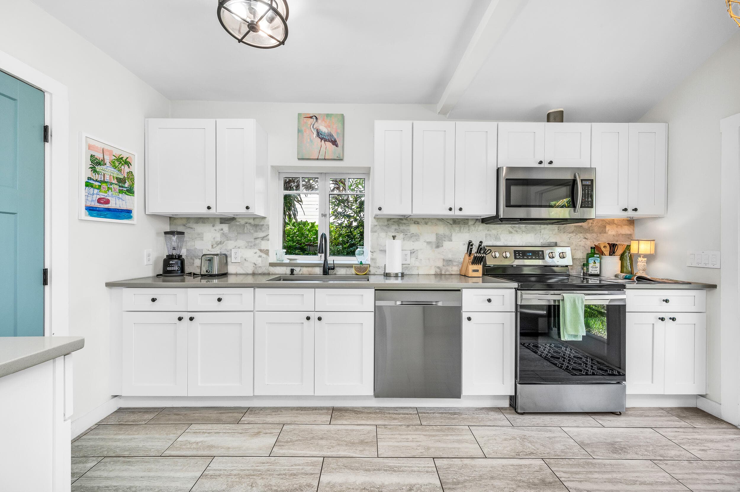 715 Palm Street, West Palm Beach, FL 33401 — photo 12 of 53