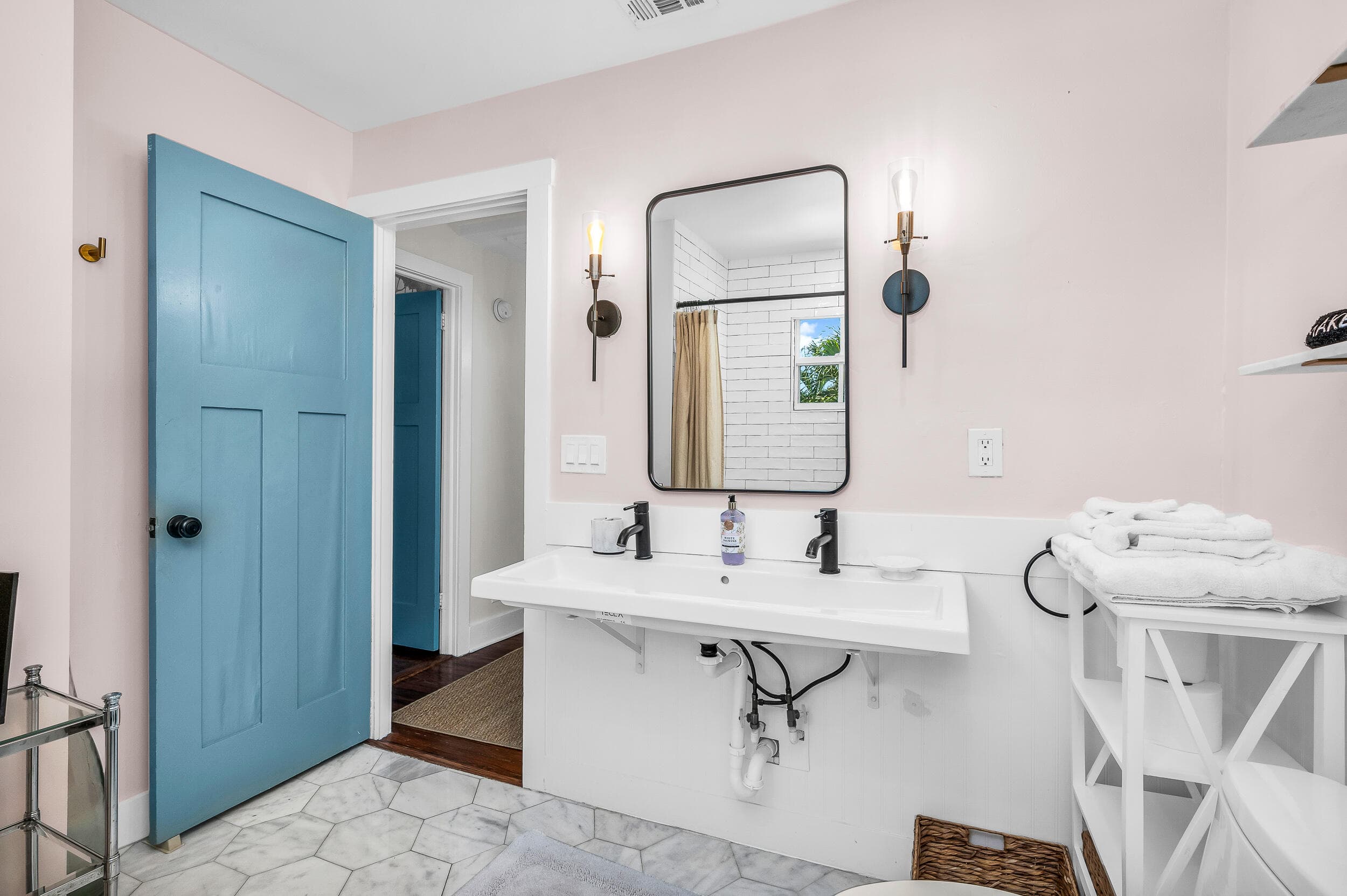 715 Palm Street, West Palm Beach, FL 33401 — photo 20 of 53