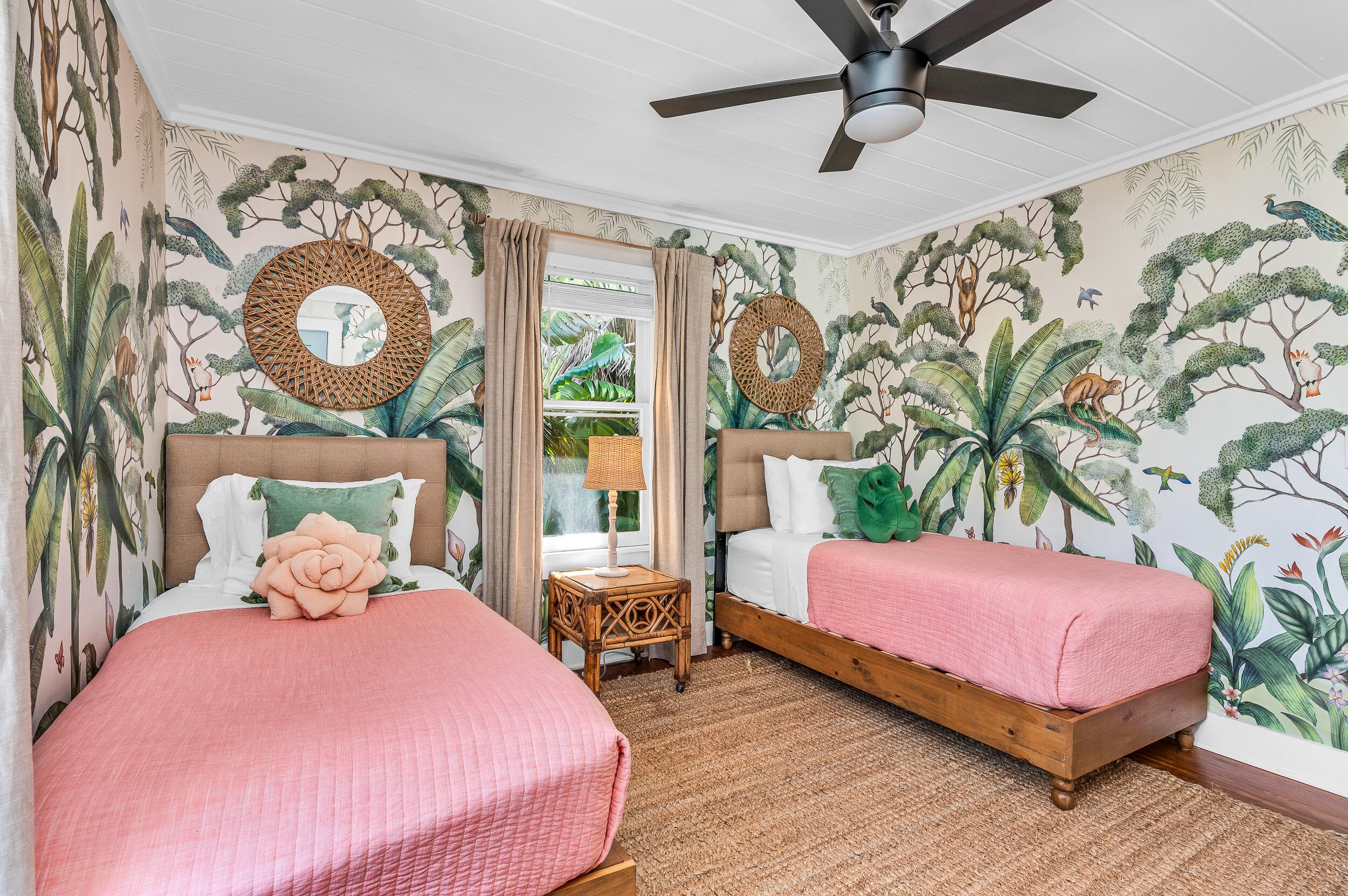 715 Palm Street, West Palm Beach, FL 33401 — photo 22 of 53