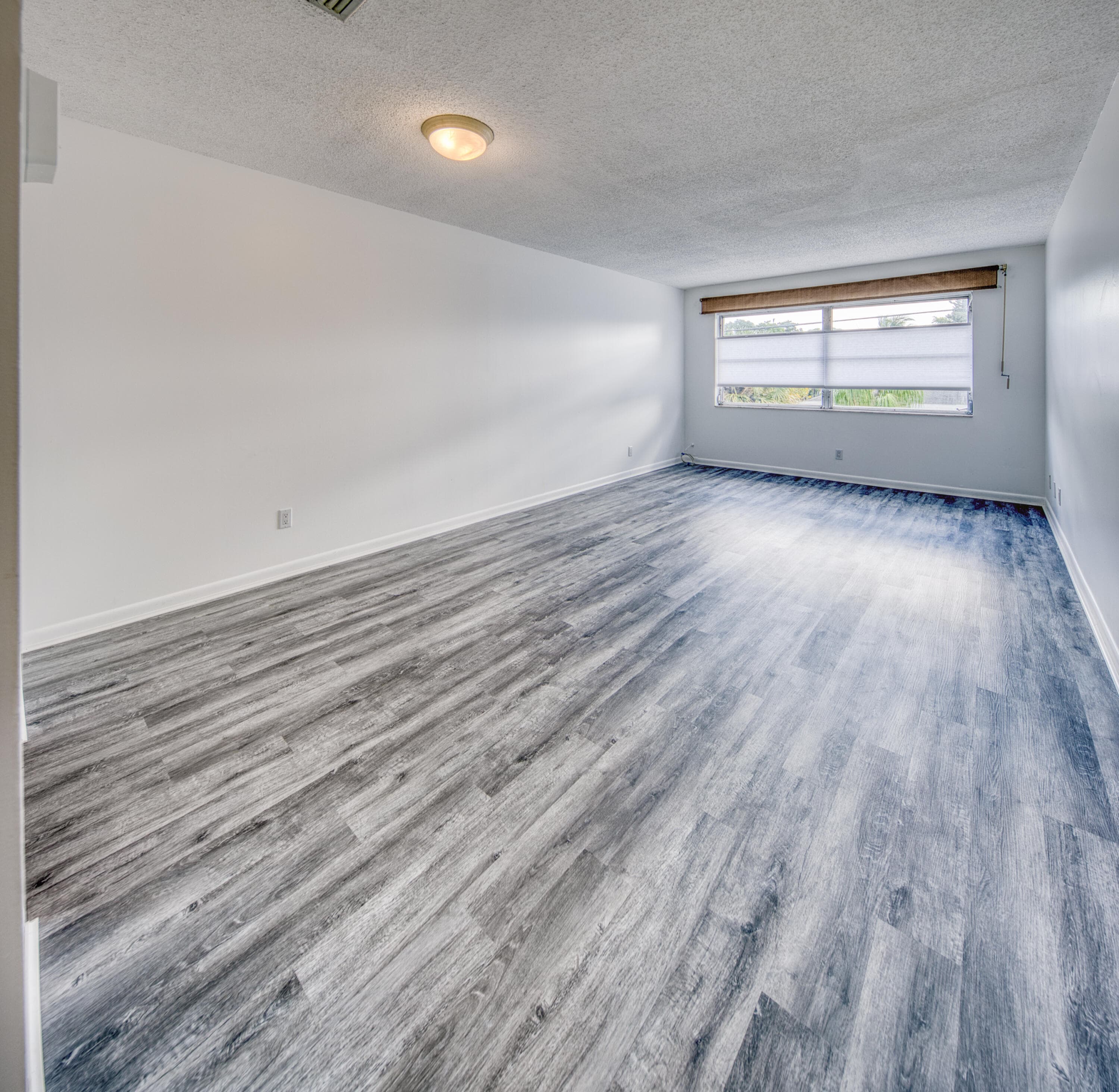 420 W Palm Street 24, Lantana, FL 33462 — photo 2 of 9