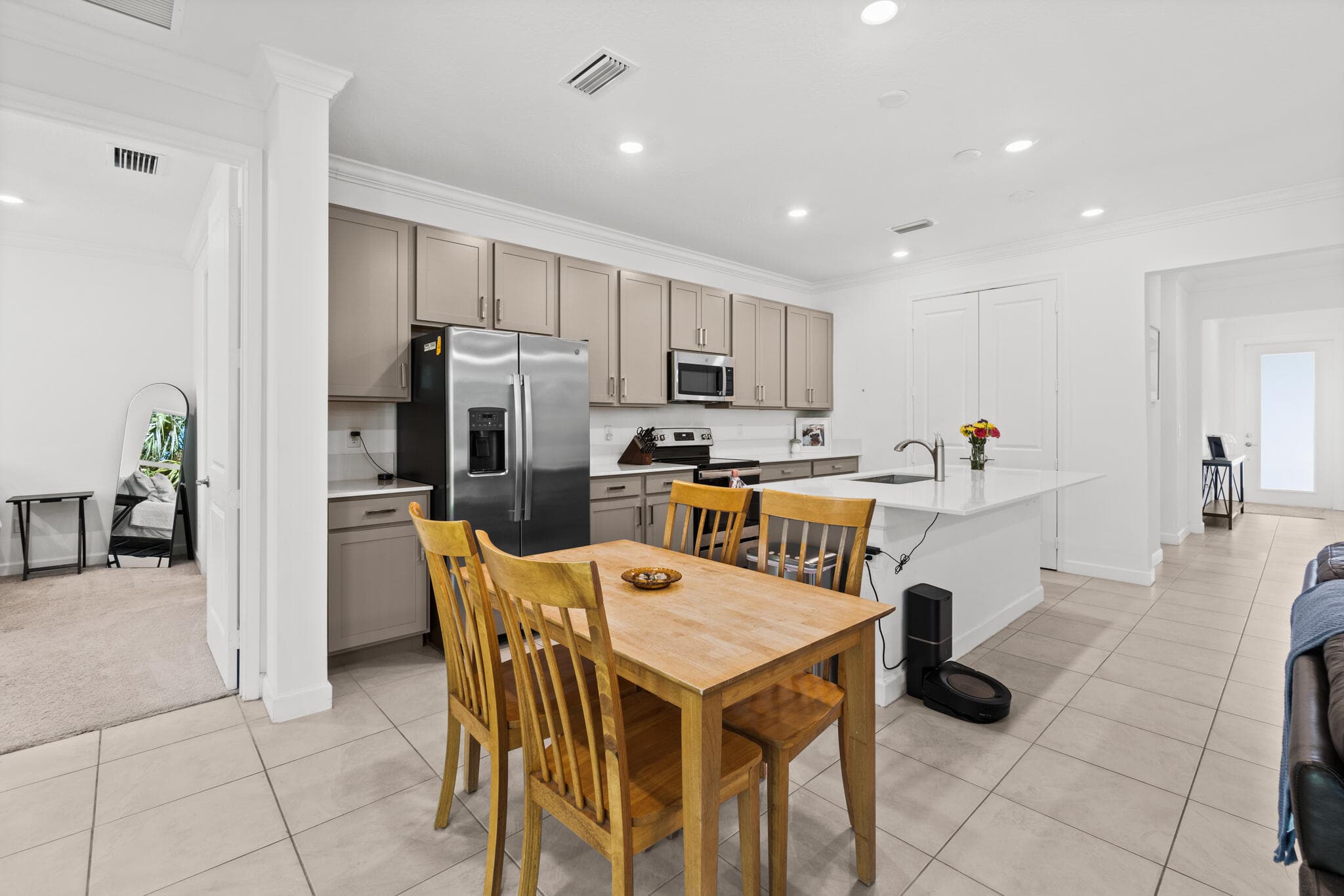 460 Veridian Circle NW, Palm Bay, FL 32907 — photo 9 of 81