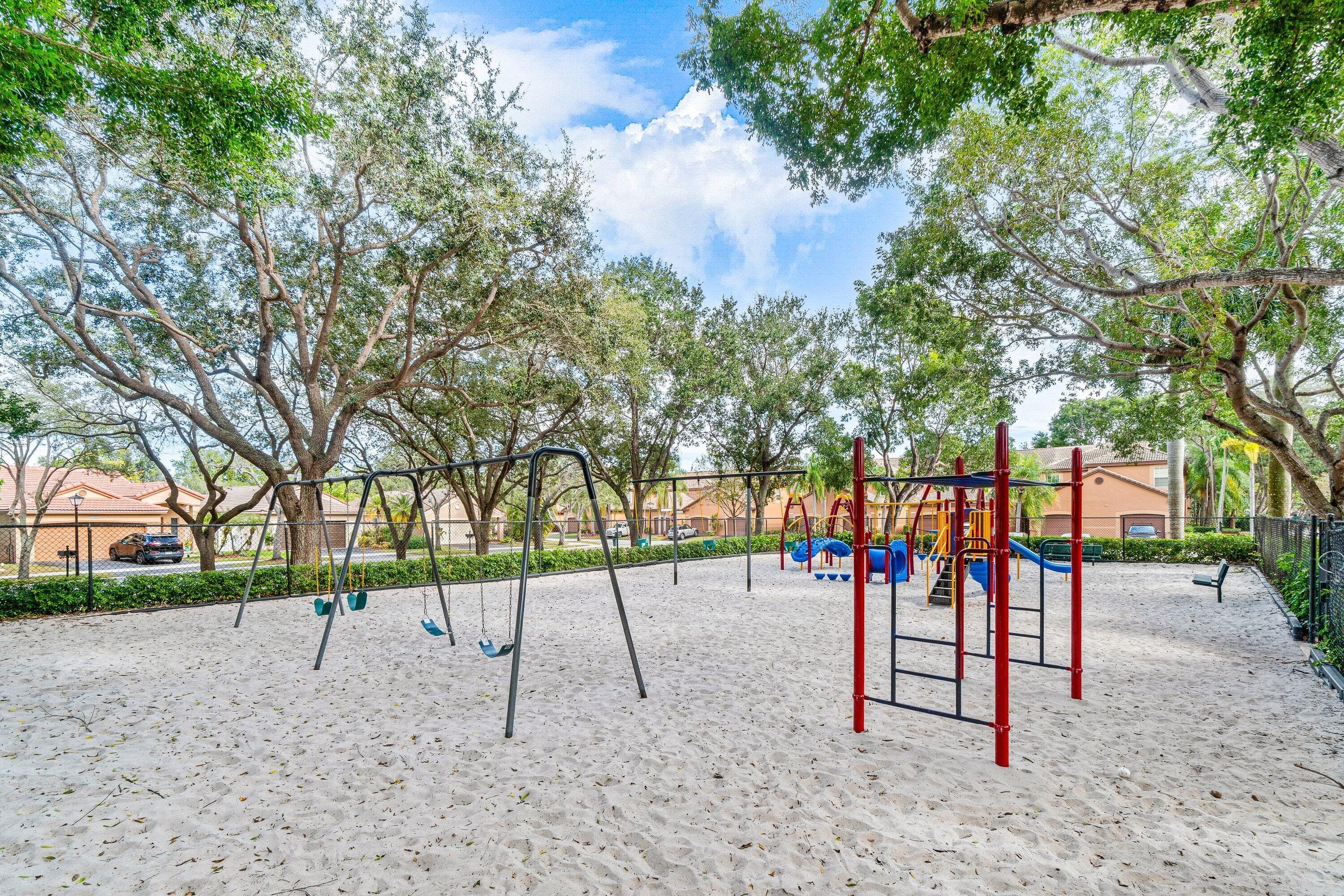 1588 Veracruz Lane 1588, Weston, FL 33327 — photo 38 of 41