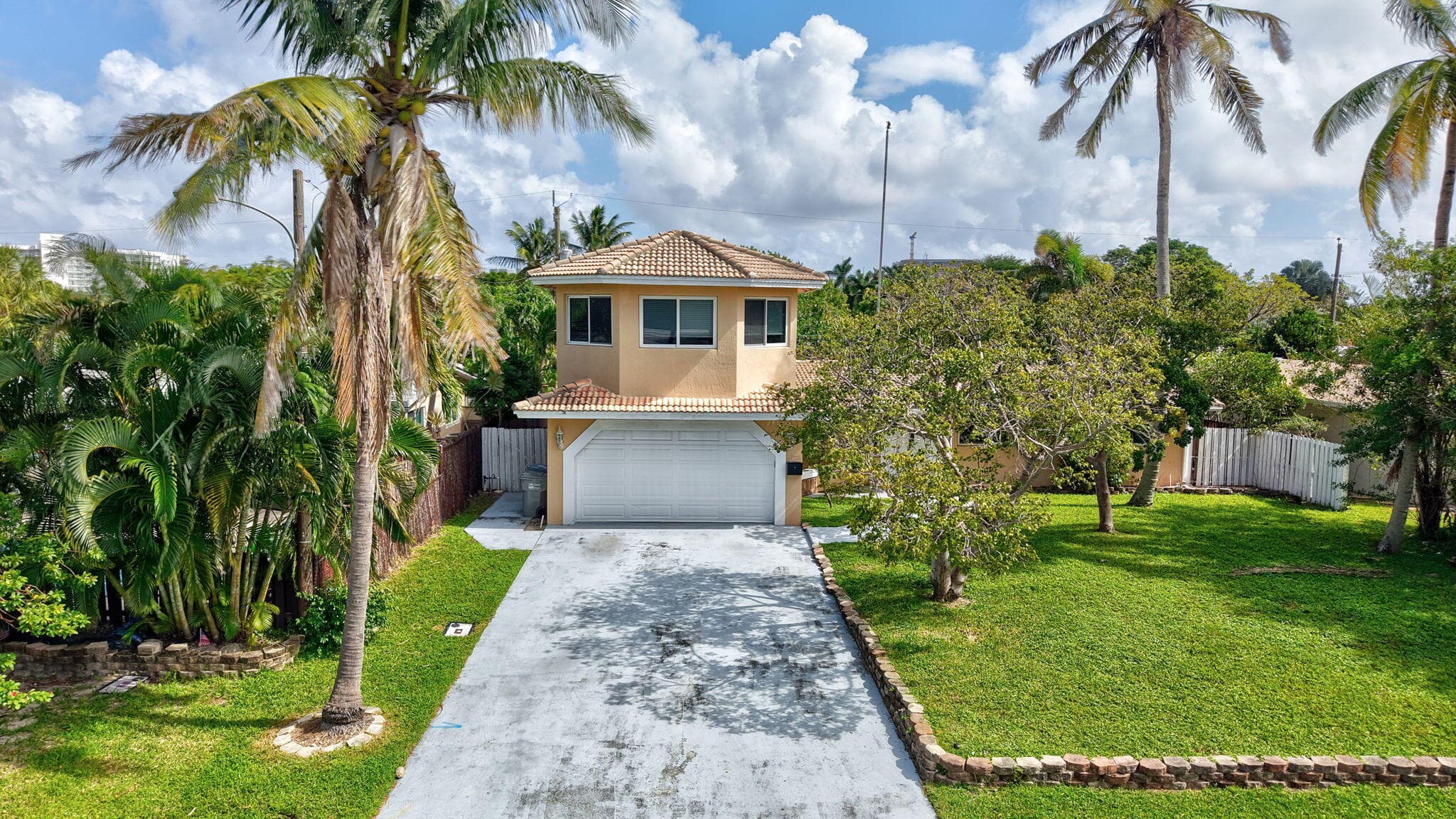 1300 NE 26th Avenue NE, Pompano Beach, FL 33062 — photo 21 of 68