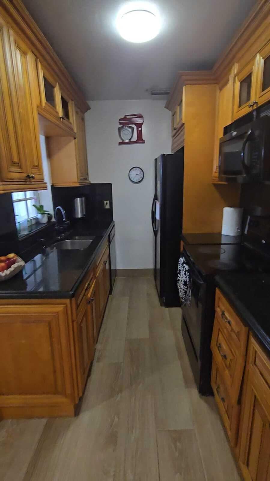 1435 NE 182nd Street, North Miami Beach, FL 33162 — photo 3 of 13