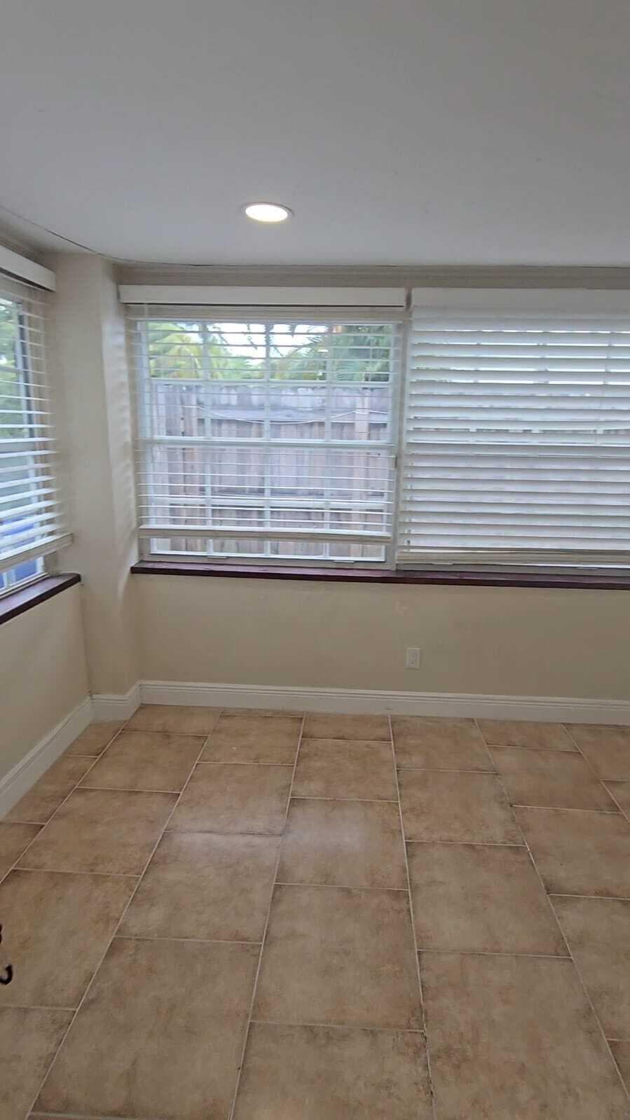 1435 NE 182nd Street, North Miami Beach, FL 33162 — photo 6 of 13