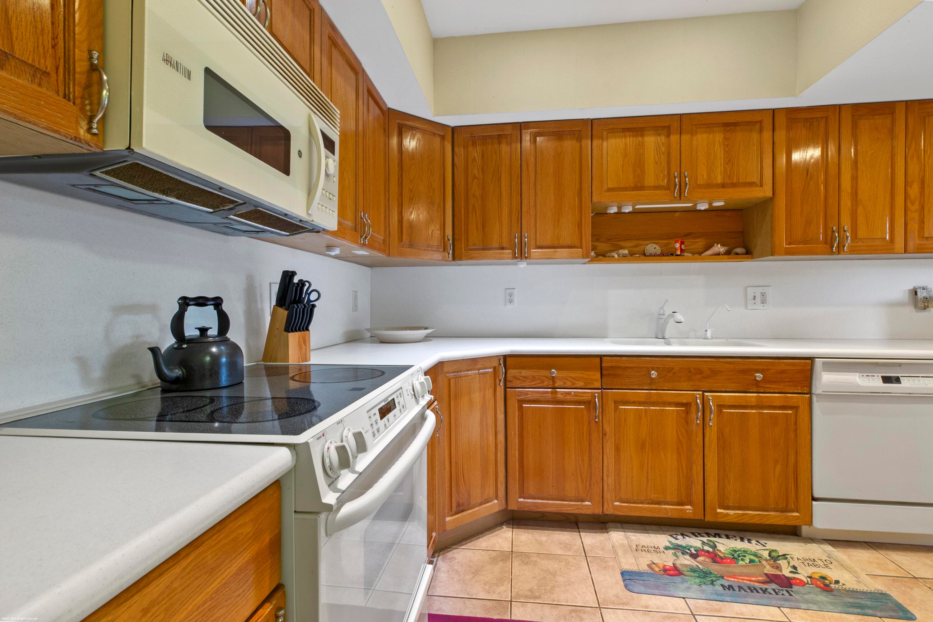 13244 Polo Club Road C206, Wellington, FL 33414 — photo 7 of 47