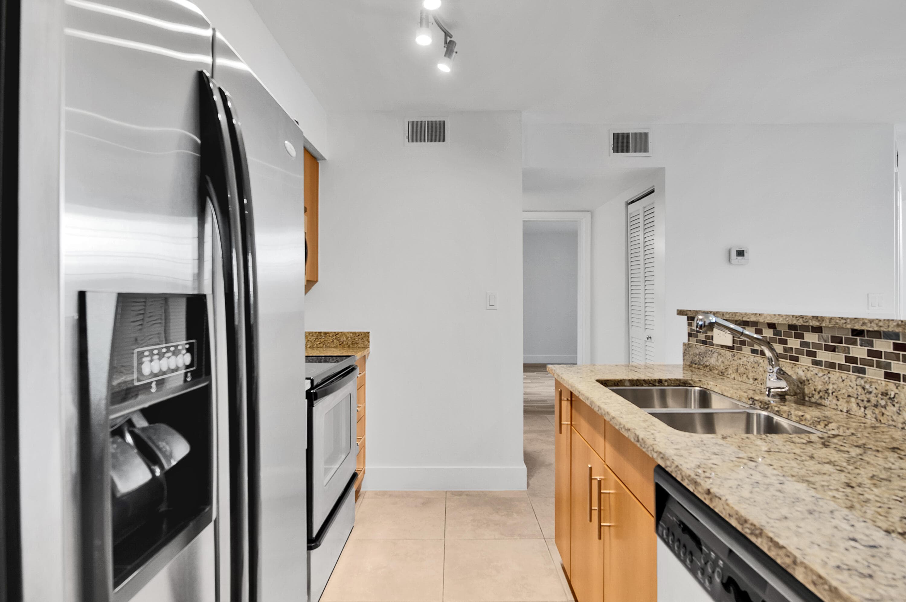 1275 Crystal Way K, Delray Beach, FL 33444 — photo 17 of 44