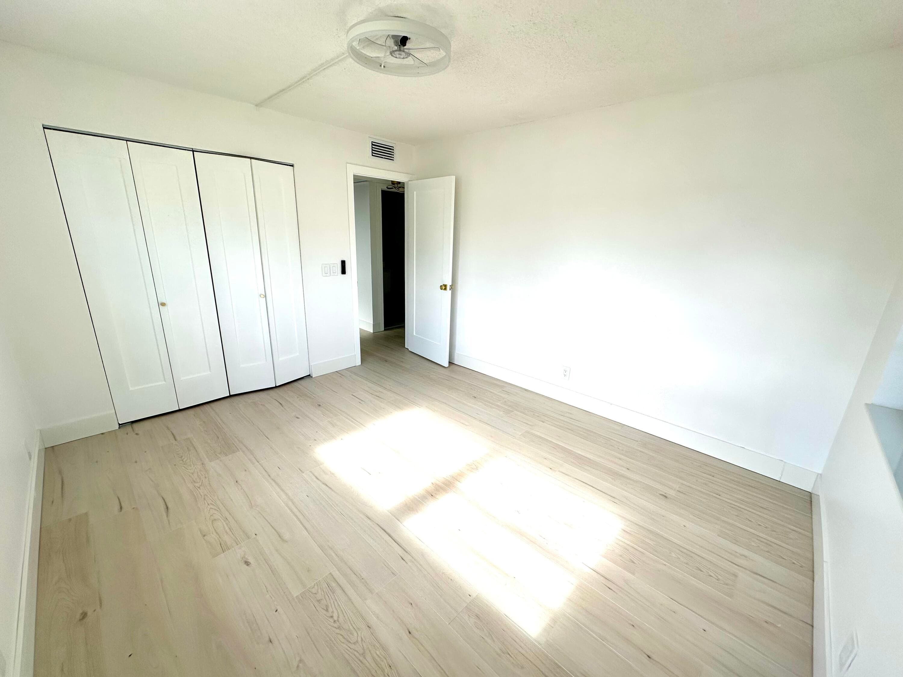 121 Sheffield F, West Palm Beach, FL 33417 — photo 15 of 29