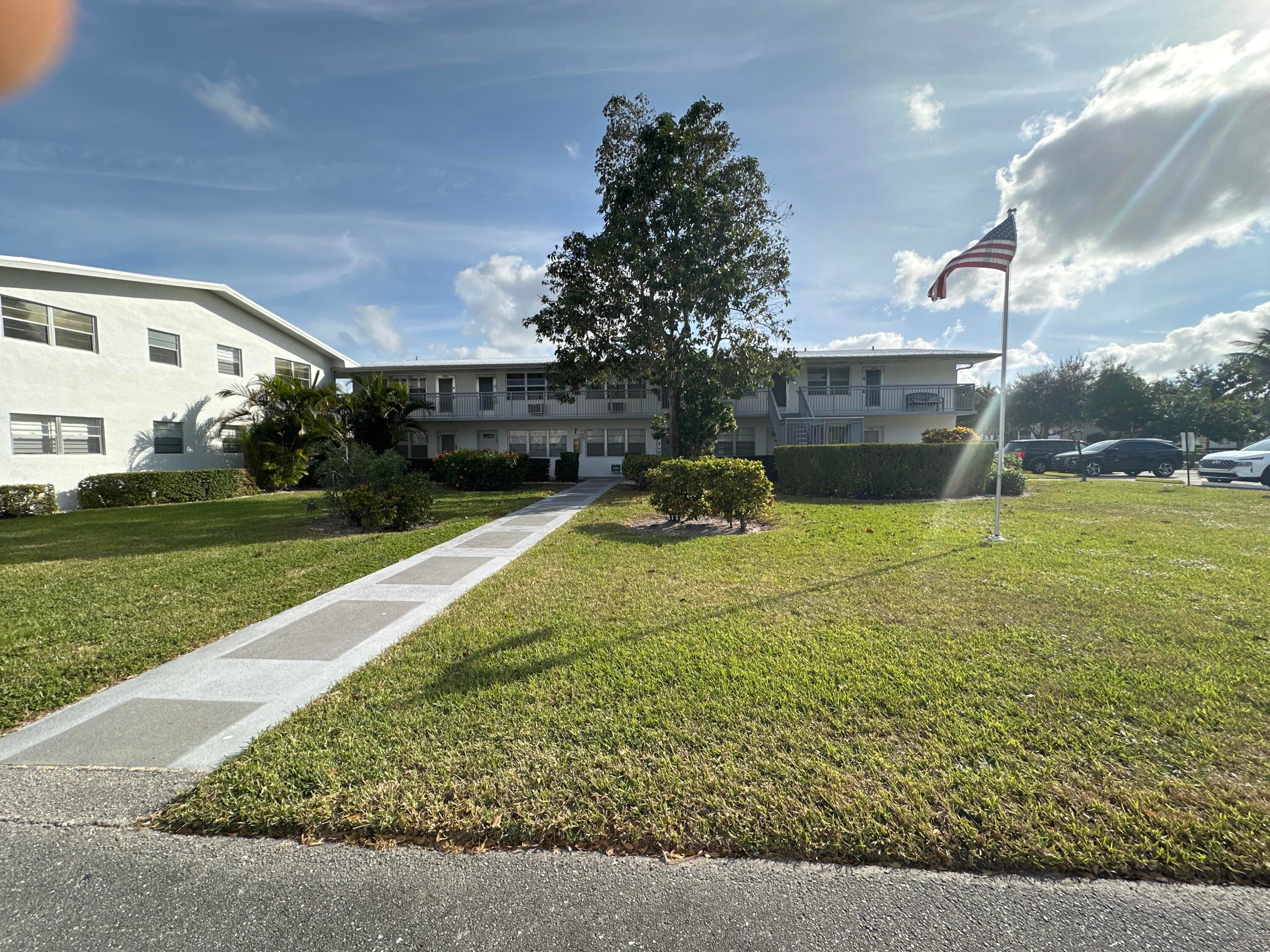 121 Sheffield F, West Palm Beach, FL 33417 — photo 21 of 29