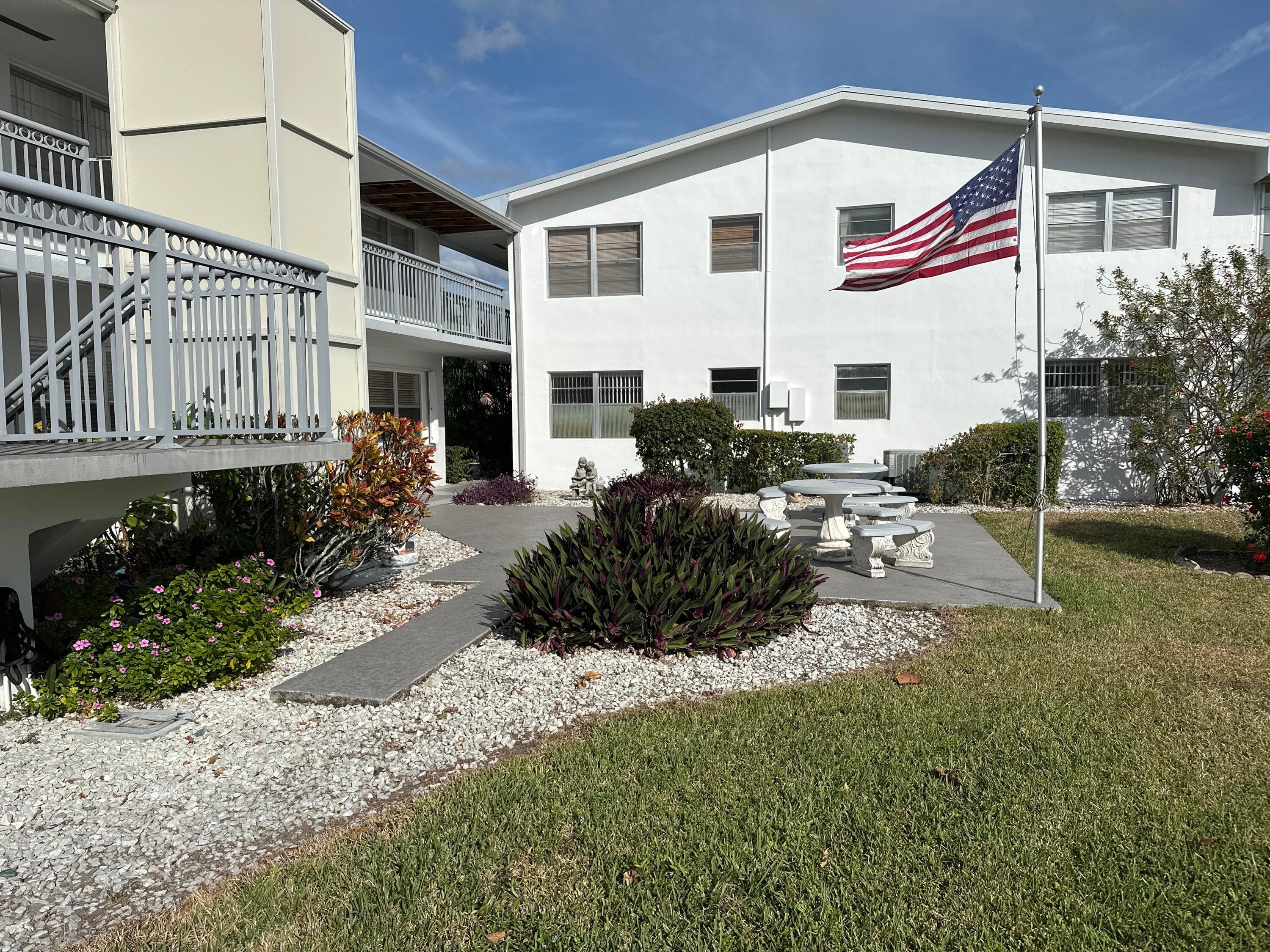 121 Sheffield F, West Palm Beach, FL 33417 — photo 22 of 29