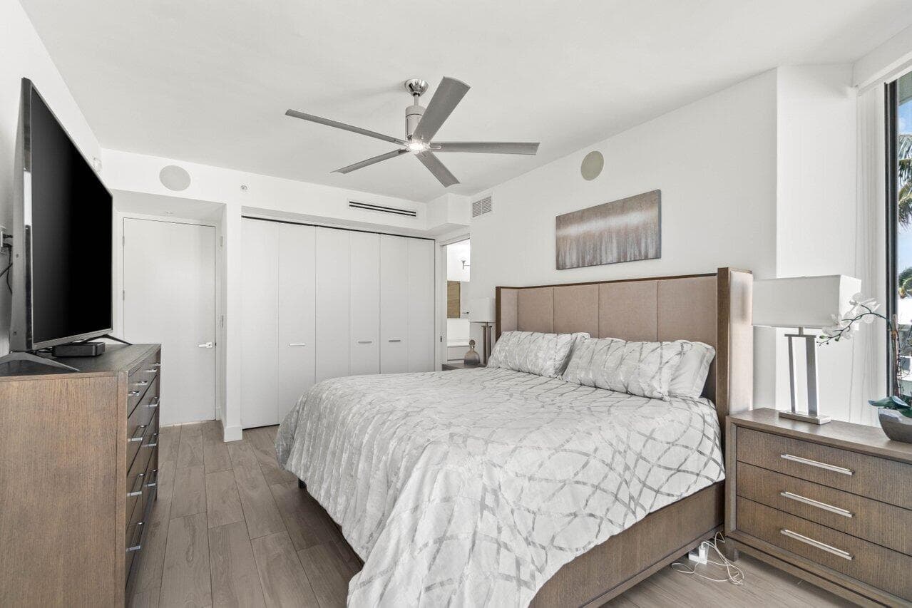 106 Inlet Way 304, Palm Beach Shores, FL 33404 — photo 13 of 35
