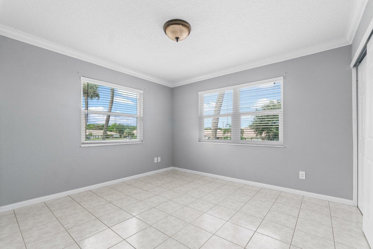 1205 S Lakes End Drive D2, Fort Pierce, FL 34982 — photo 19 of 27