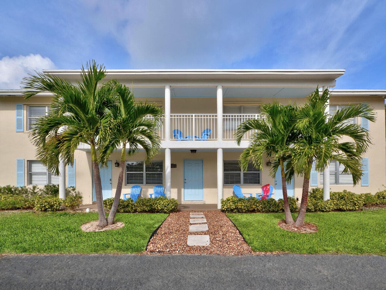 1236 Beach Road 4, Singer Island, FL 33404 — photo 1 of 26