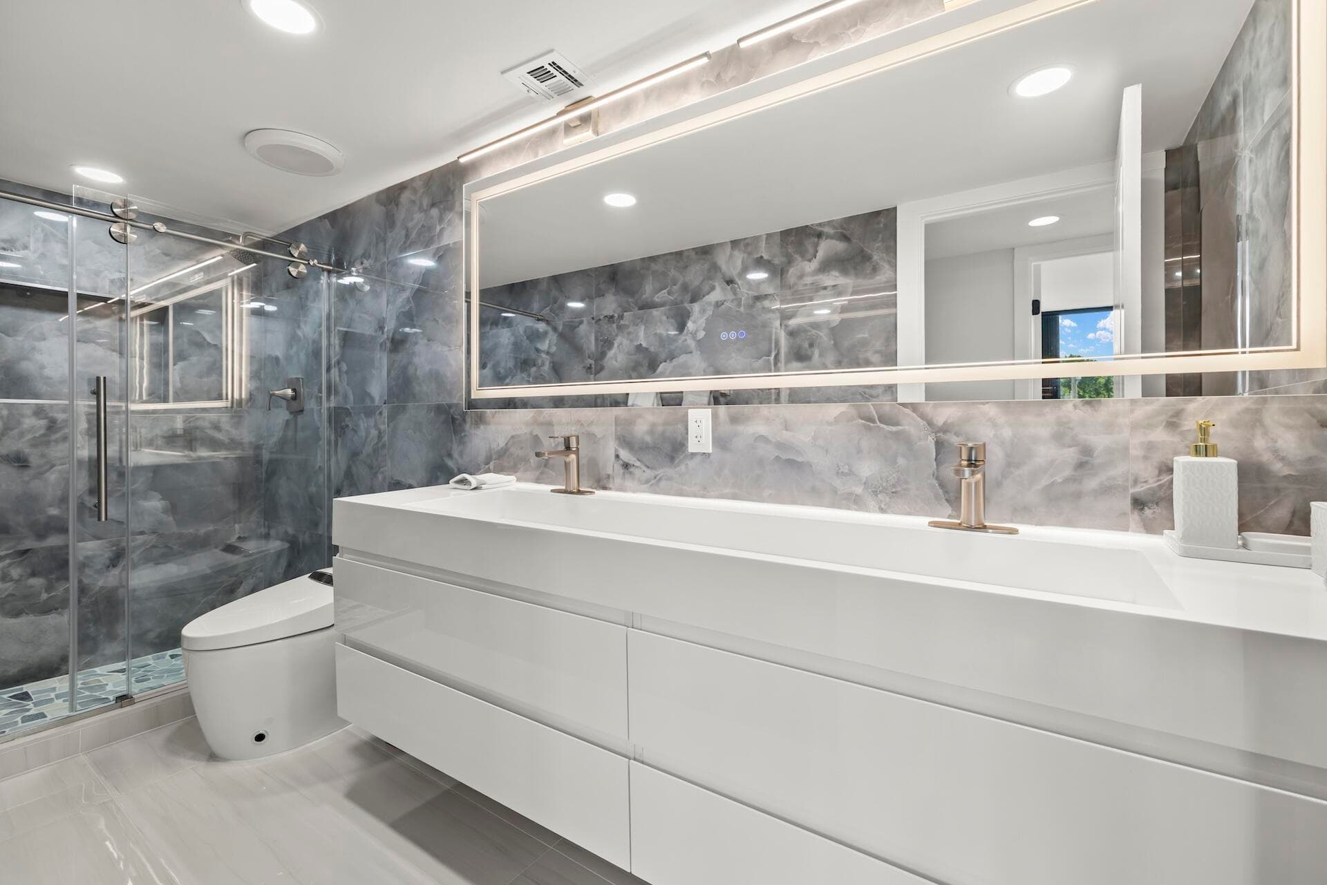 5600 N Flagler Drive 207, West Palm Beach, FL 33407 — photo 12 of 26