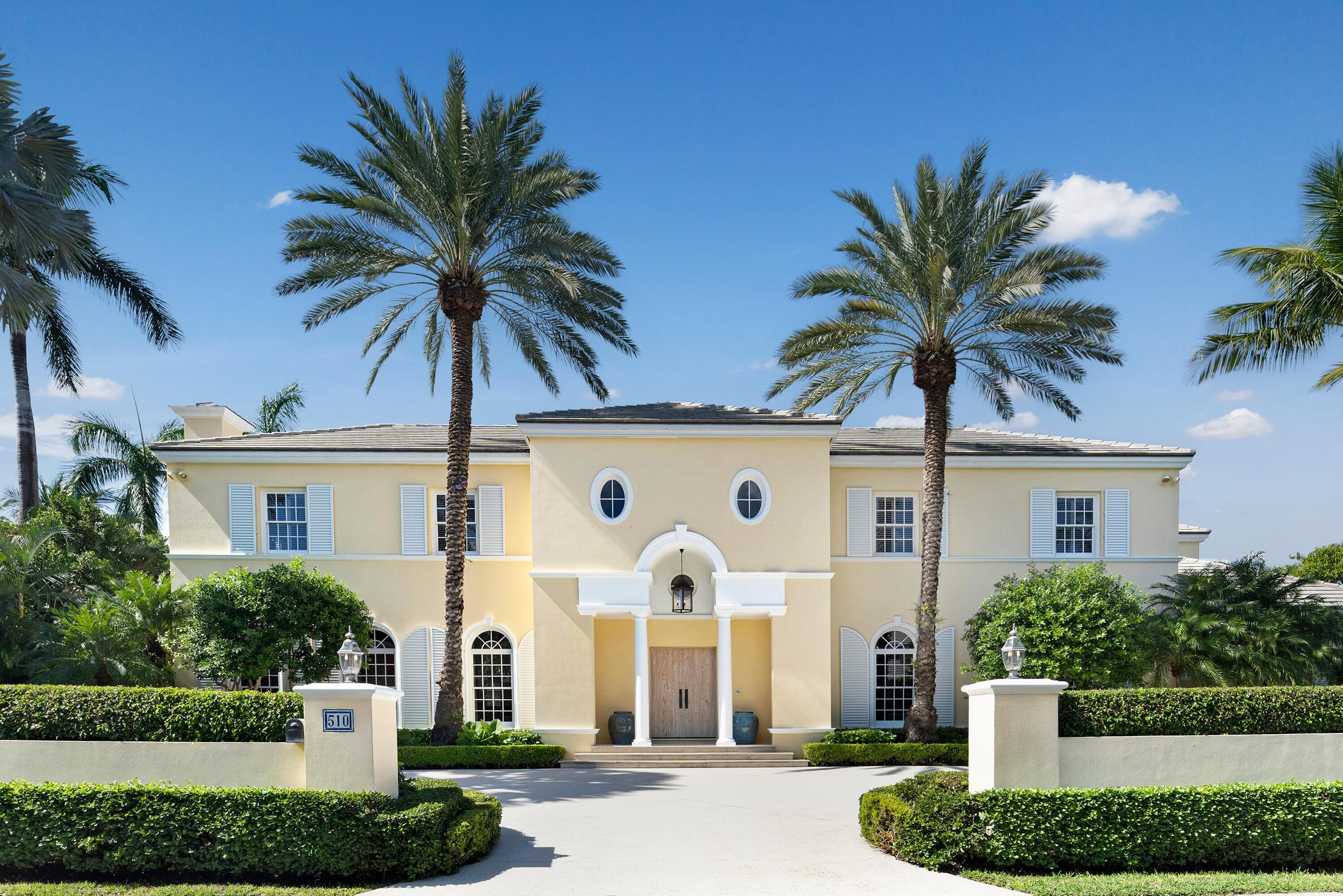 510 N Lake Way, Palm Beach, FL 33480 — photo 1 of 24
