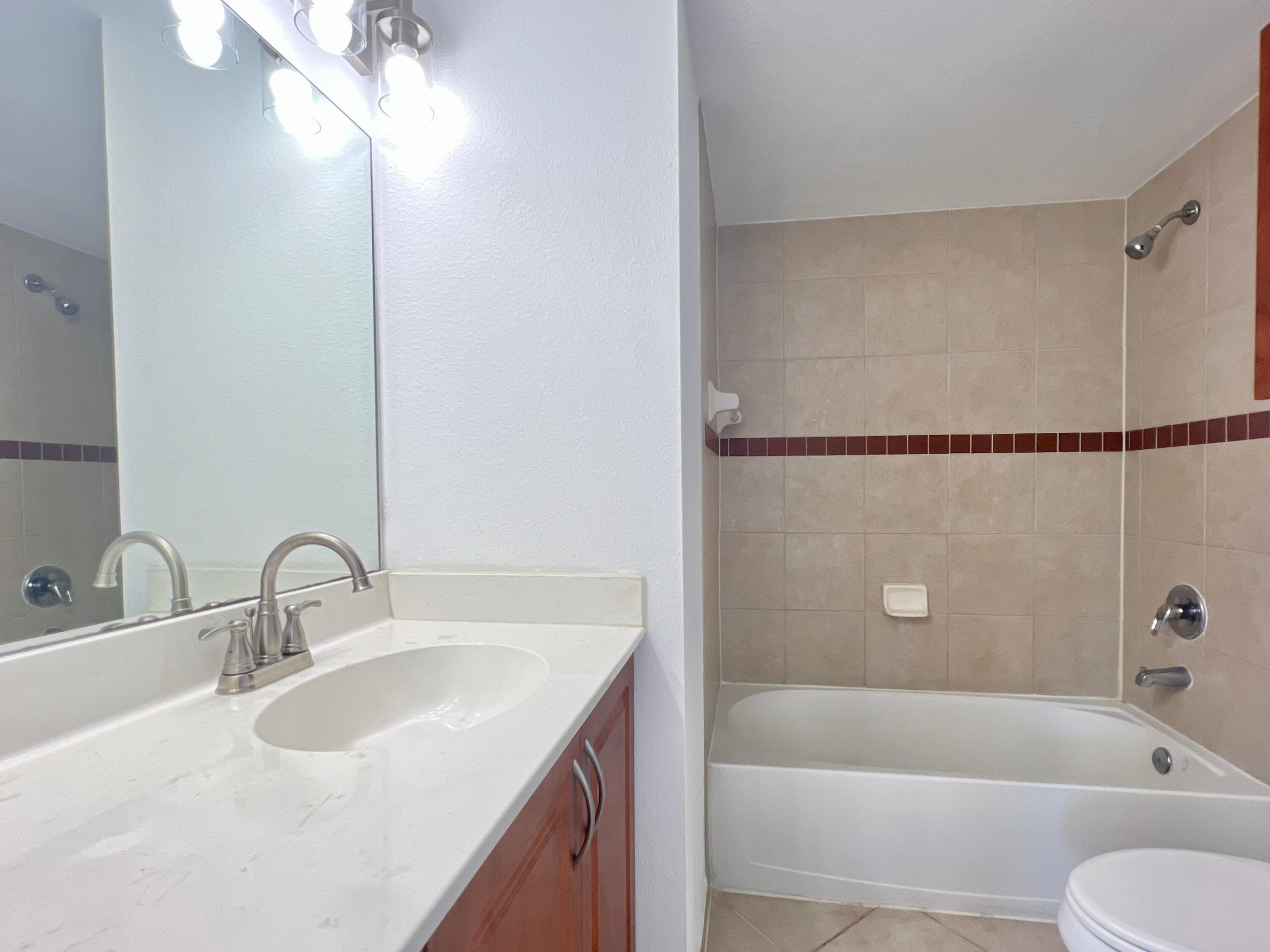 6450 Emerald Dunes Drive 301, West Palm Beach, FL 33411 — photo 6 of 13