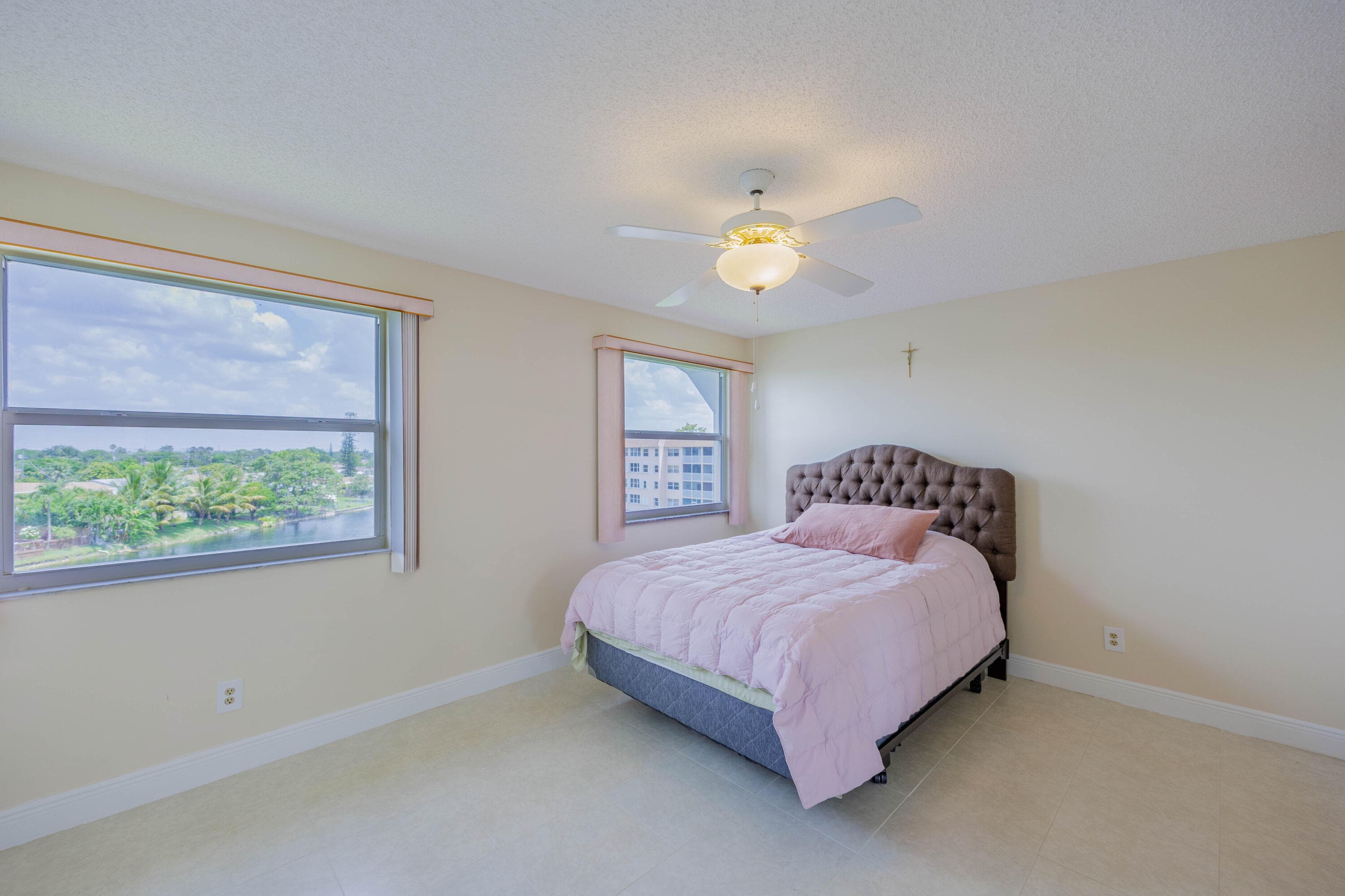 10422 NW 24th Place 408, Sunrise, FL 33322 — photo 32 of 53