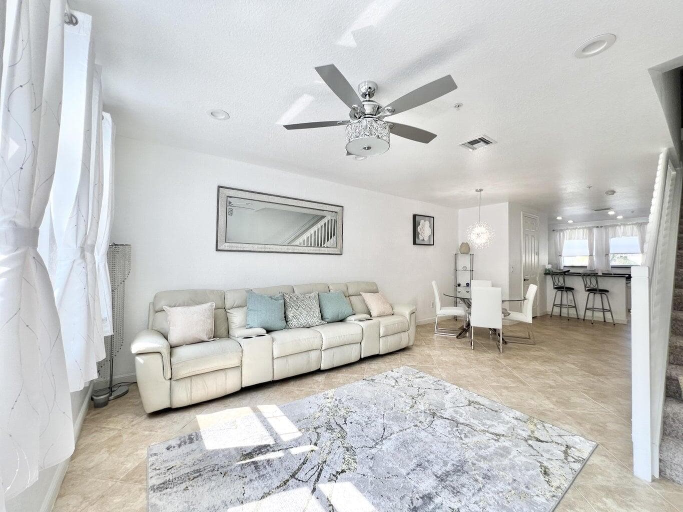 840 Marina Del Ray Lane 2, West Palm Beach, FL 33401 — photo 17 of 42
