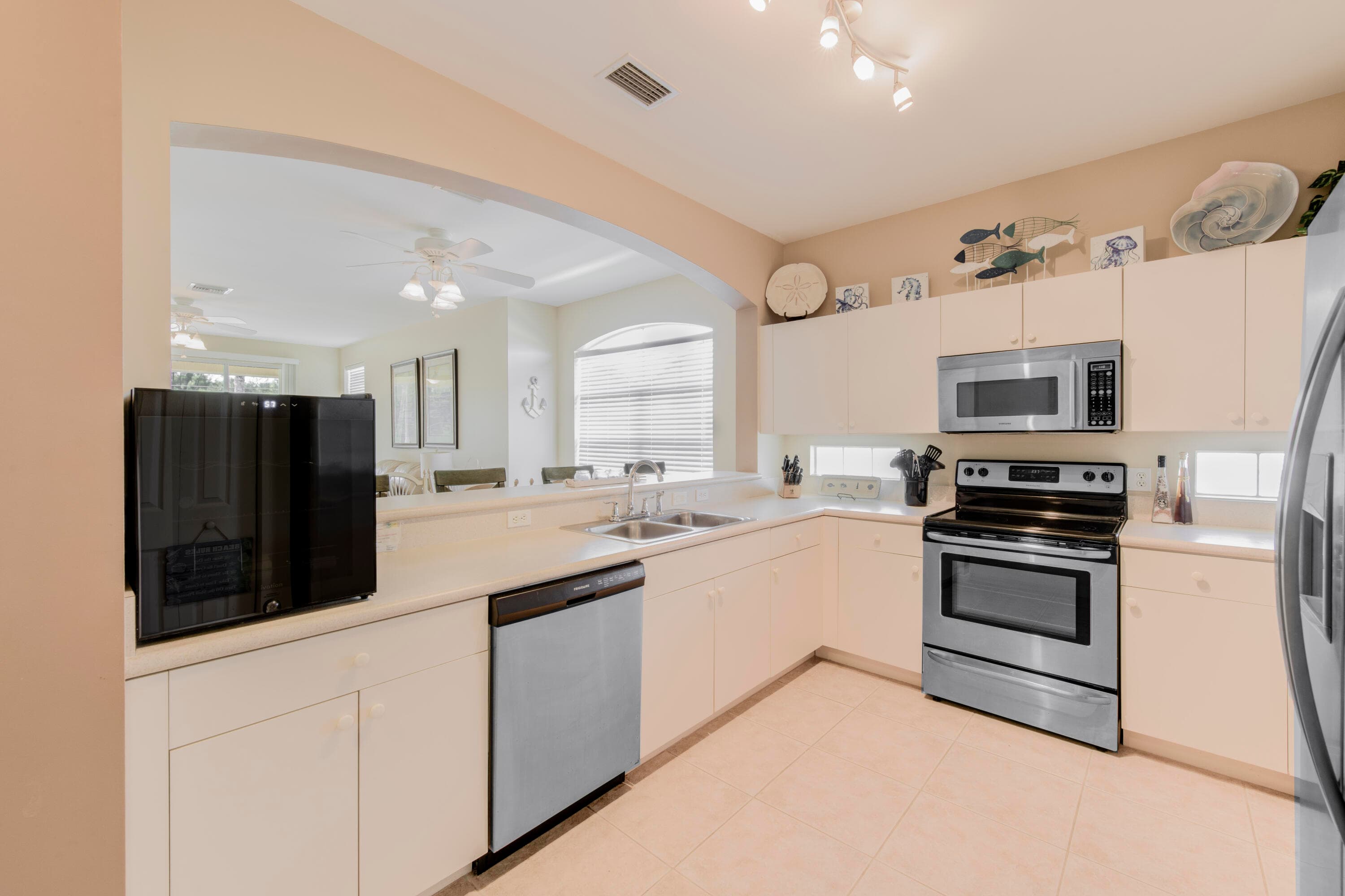 601 Southstar Drive, Fort Pierce, FL 34949 — photo 15 of 49