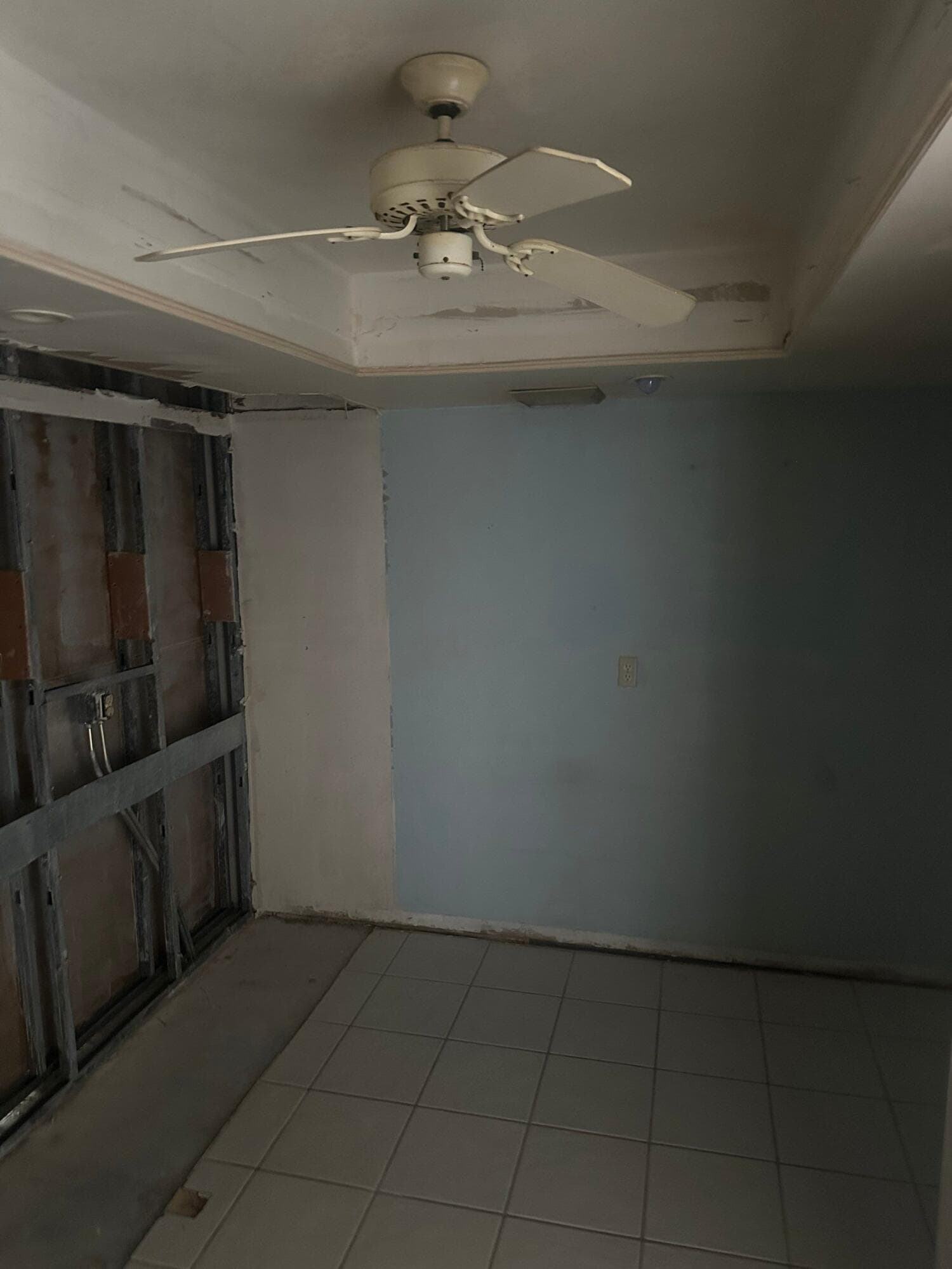 2425 Presidential Way 1203, West Palm Beach, FL 33401 — photo 4 of 12