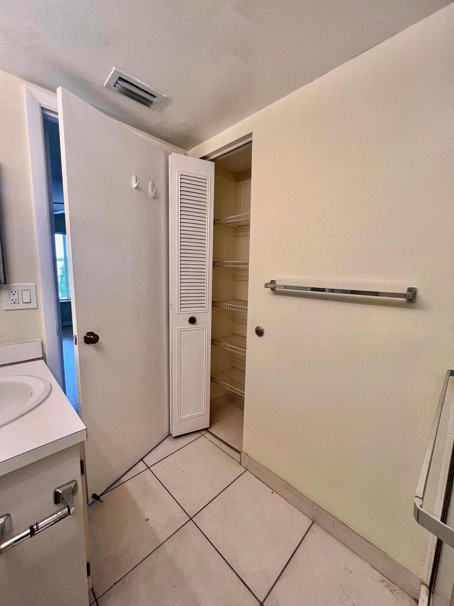 1111 Green Pine Boulevard C3, West Palm Beach, FL 33409 — photo 17 of 32