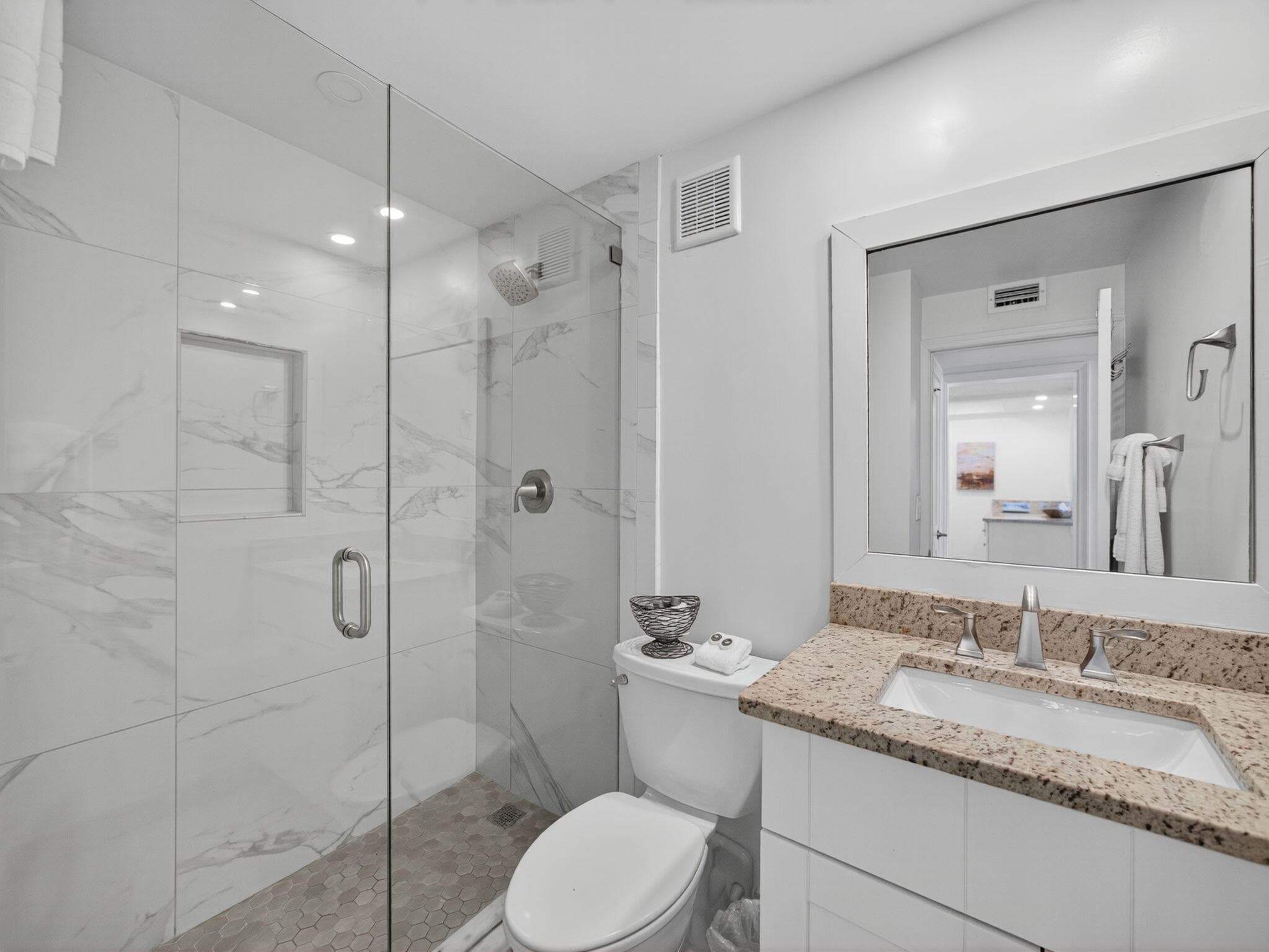 9800 S Ocean Drive 302, Jensen Beach, FL 34957 — photo 5 of 22