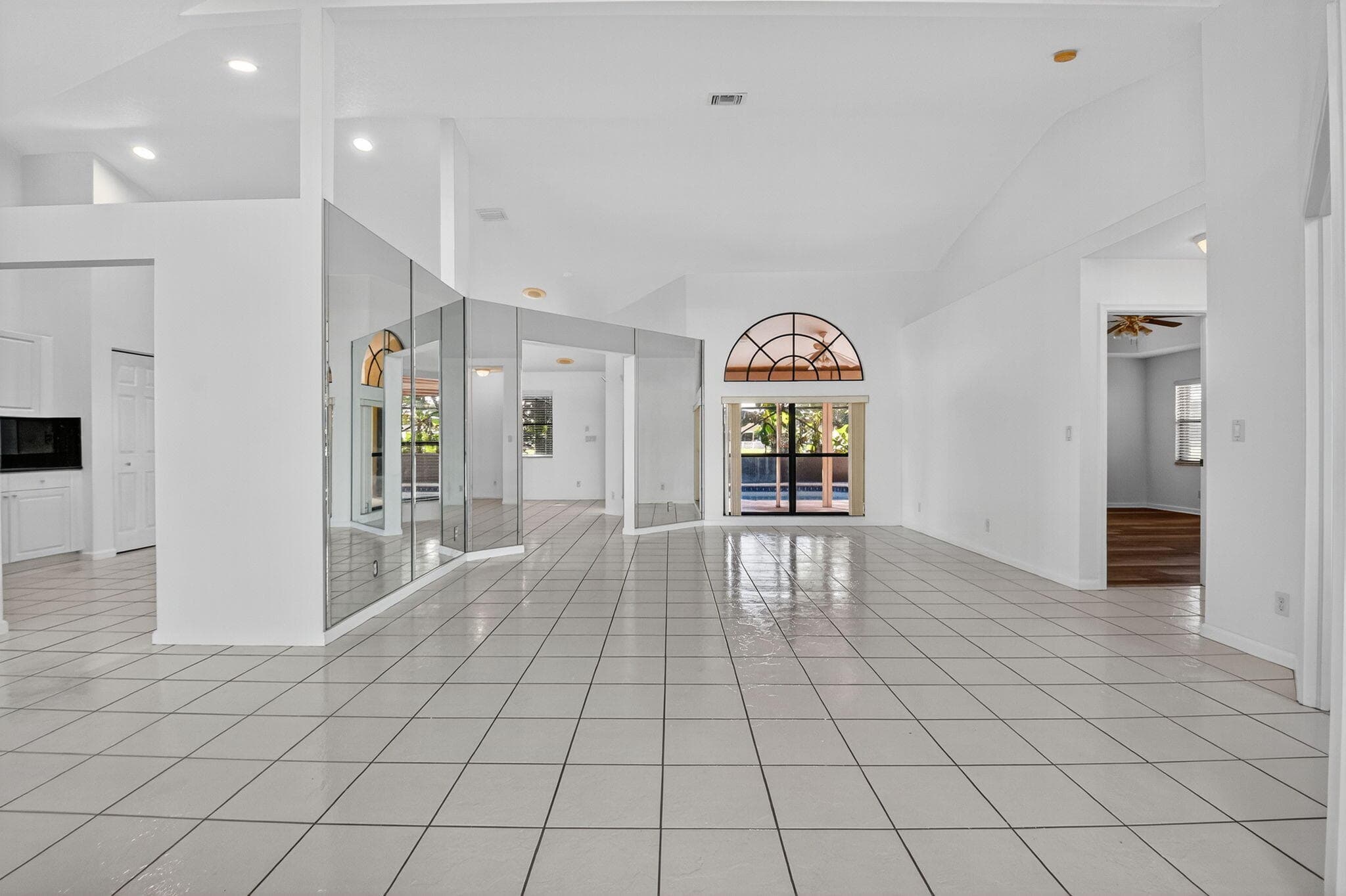 172 Monterey Way, Royal Palm Beach, FL 33411 — photo 7 of 50