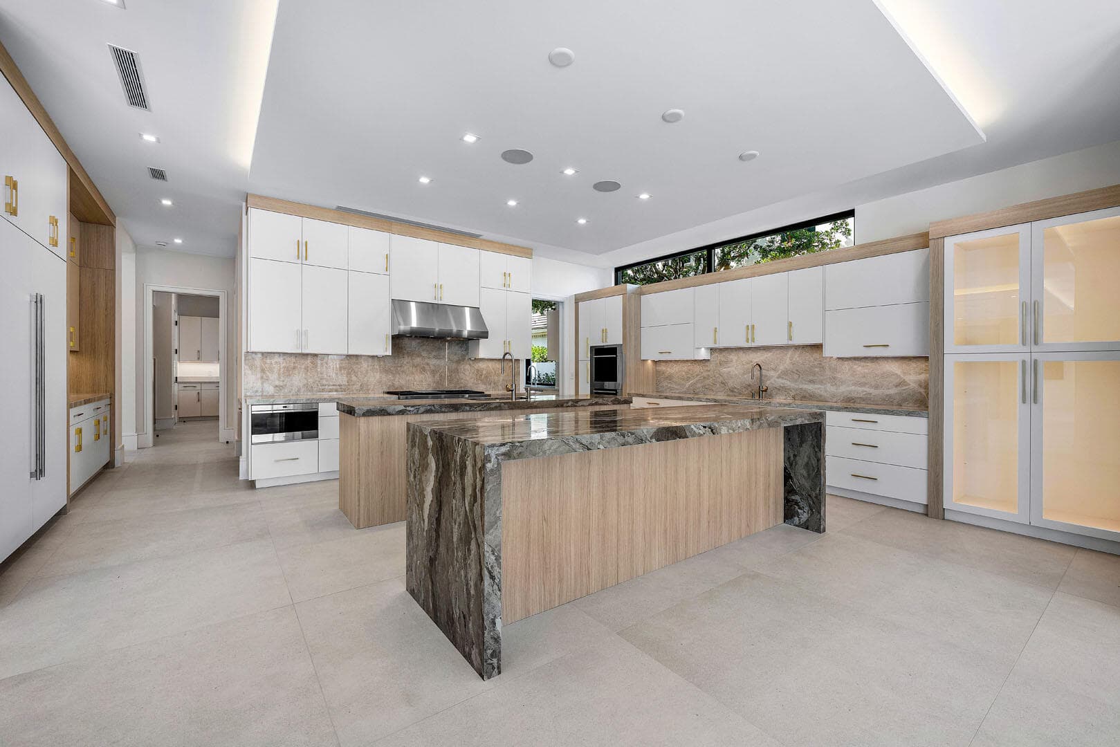191 W Coconut Palm Road, Boca Raton, FL 33432 — photo 13 of 80