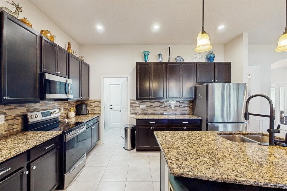 2398 SE Rich Street, Port St. Lucie, FL 34984 — photo 14 of 37