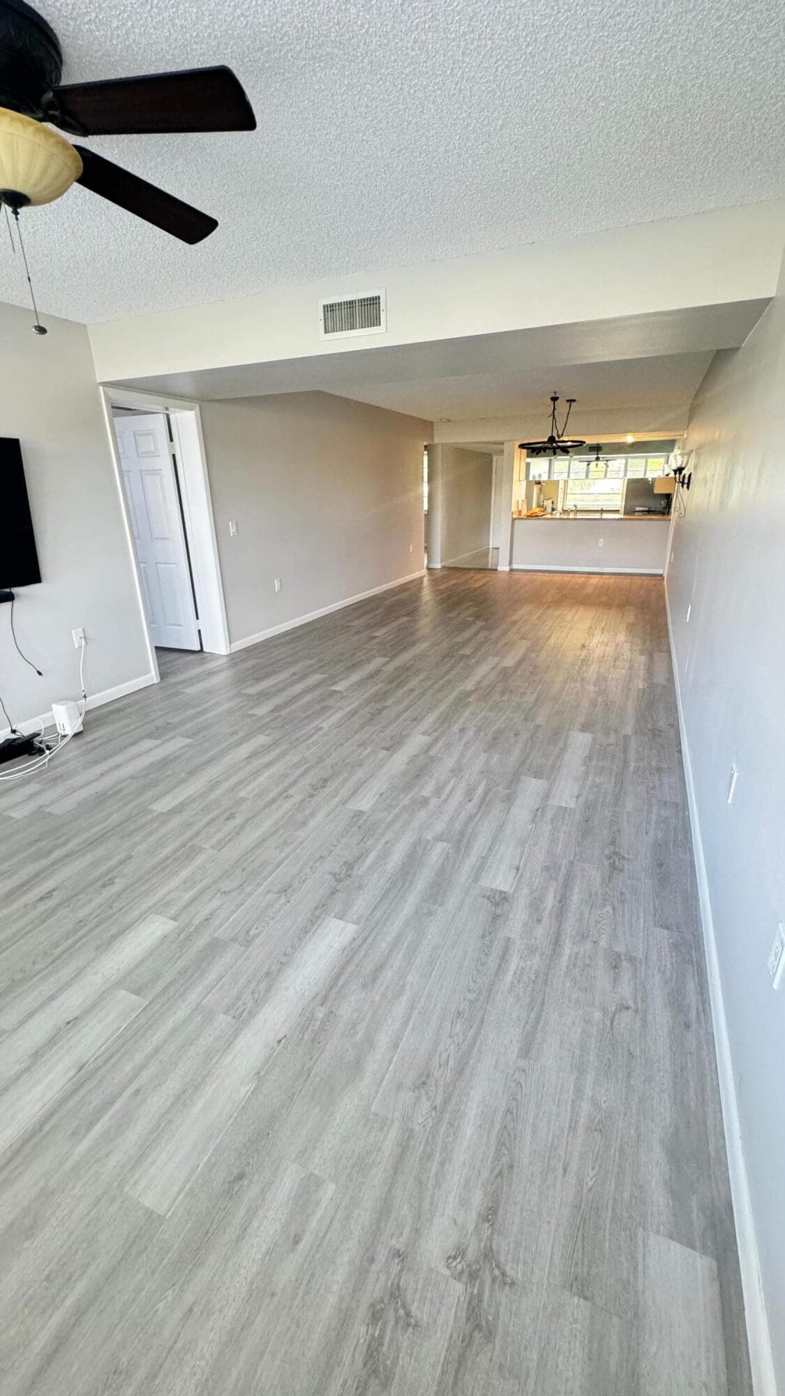6049 Balboa Circle 202, Boca Raton, FL 33433 — photo 8 of 24