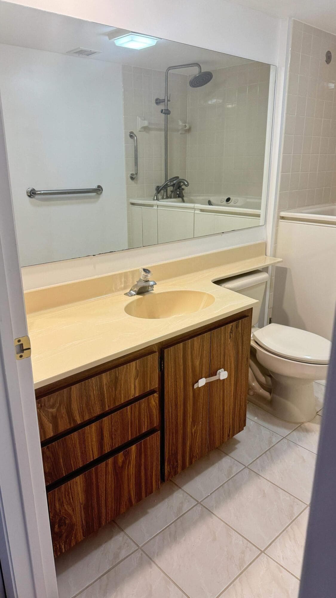 6049 Balboa Circle 202, Boca Raton, FL 33433 — photo 19 of 24