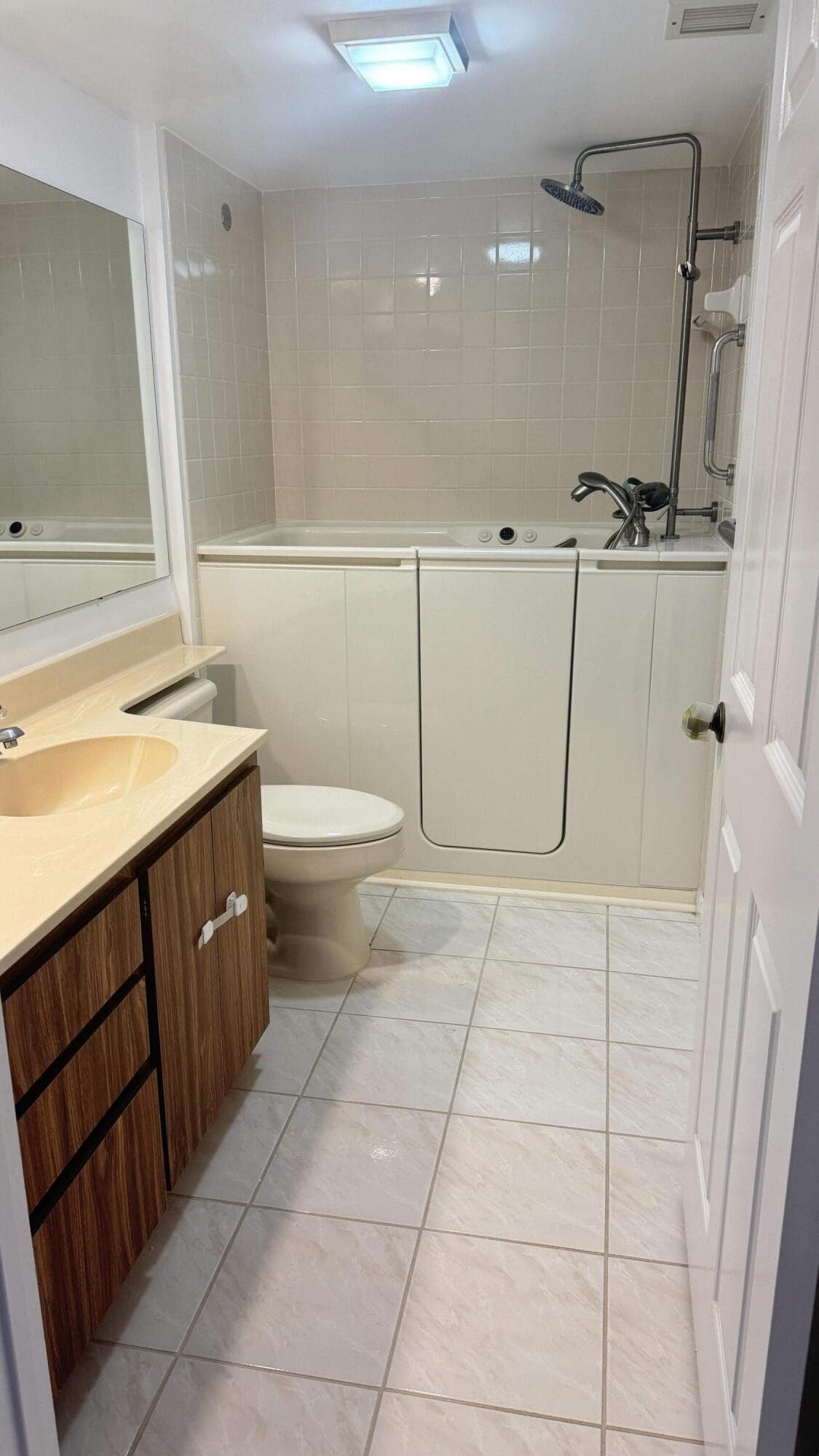6049 Balboa Circle 202, Boca Raton, FL 33433 — photo 20 of 24