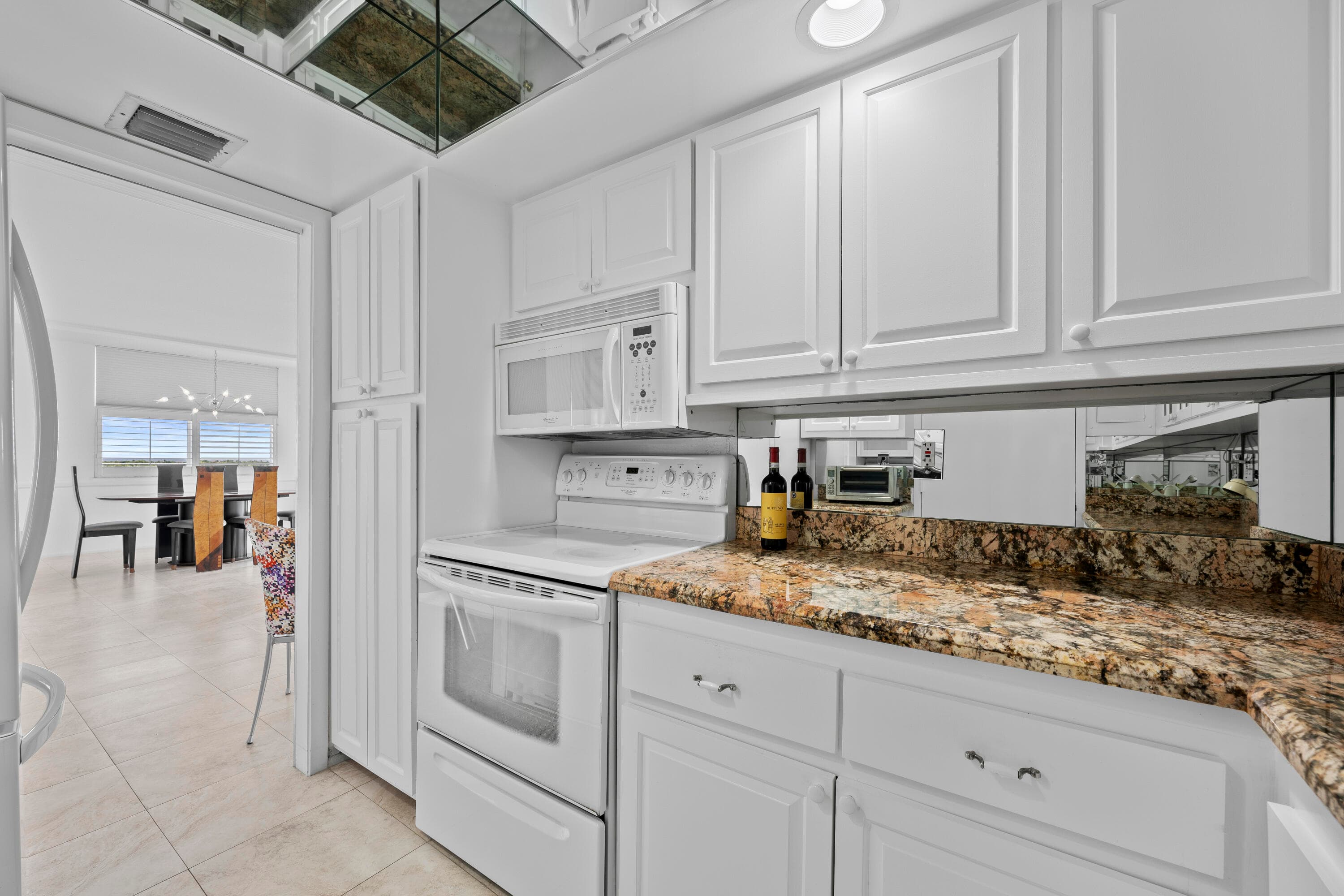 2600 N Flagler Drive 1007, West Palm Beach, FL 33407 — photo 7 of 26