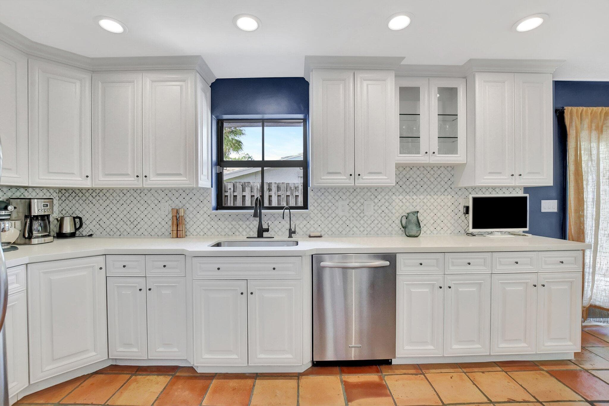 801 SW 5th Street, Boca Raton, FL 33486 — photo 13 of 48