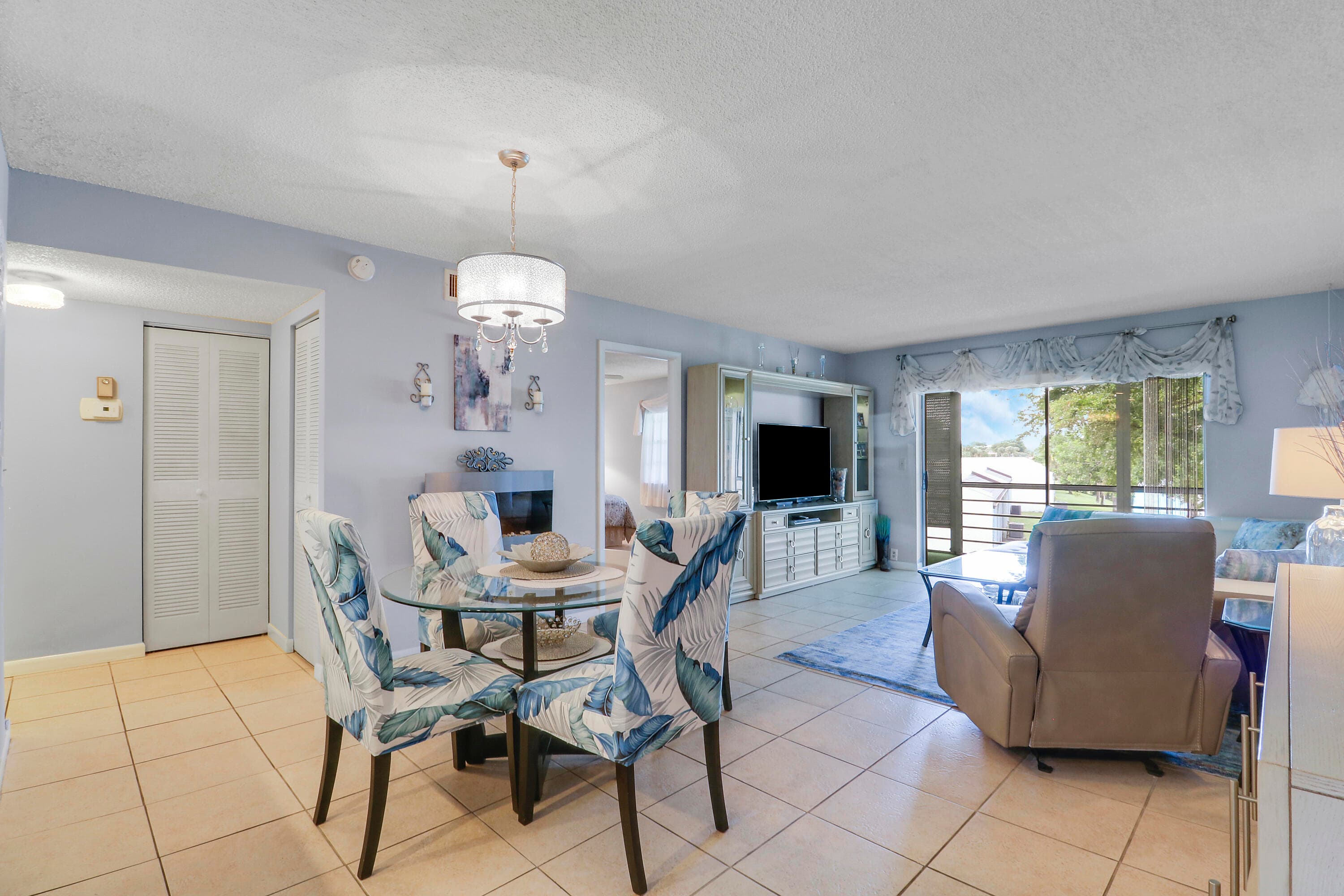 120 Lake Constance Drive, West Palm Beach, FL 33411 — photo 35 of 52