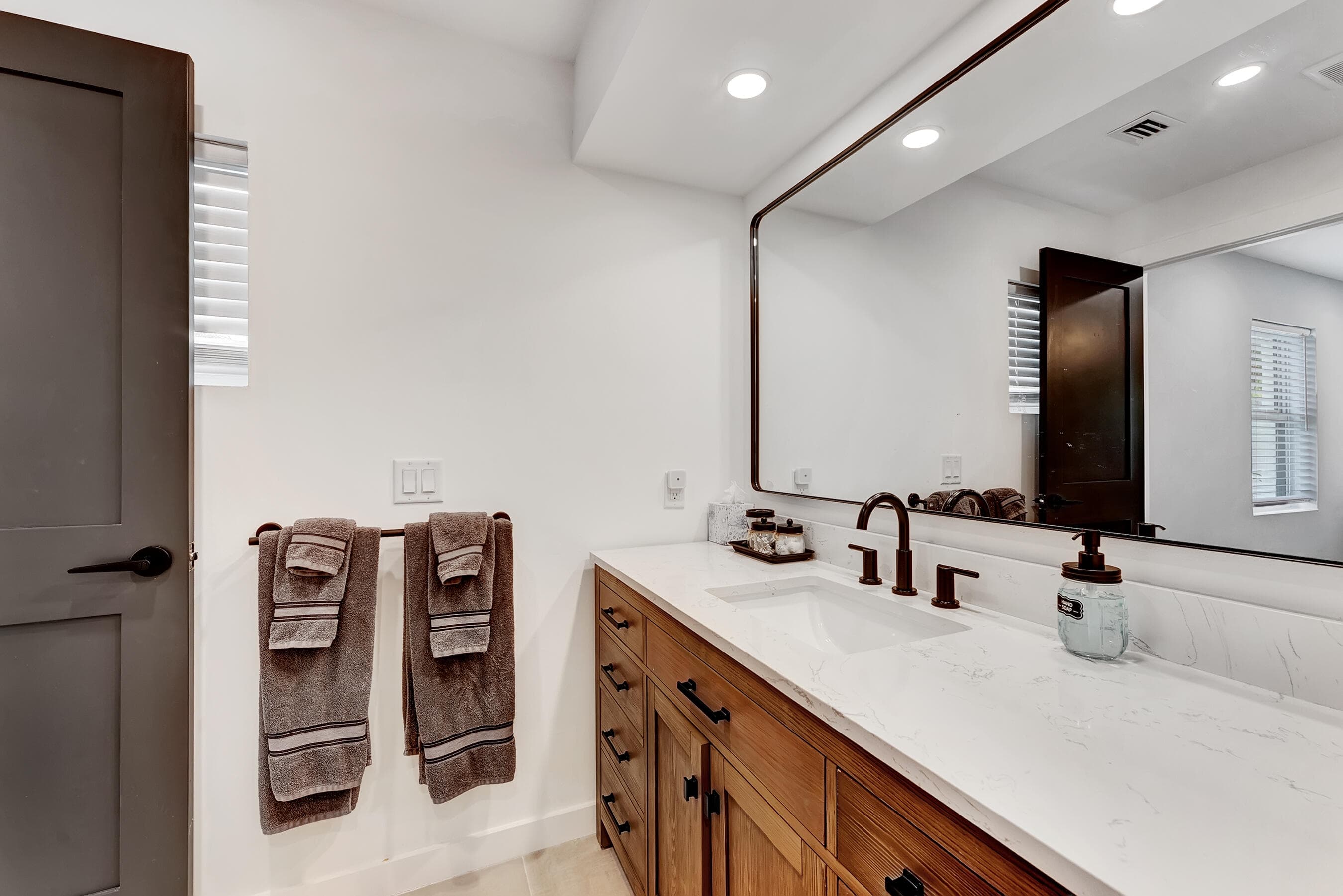 320 NW 3rd Avenue, Delray Beach, FL 33444 — photo 22 of 28