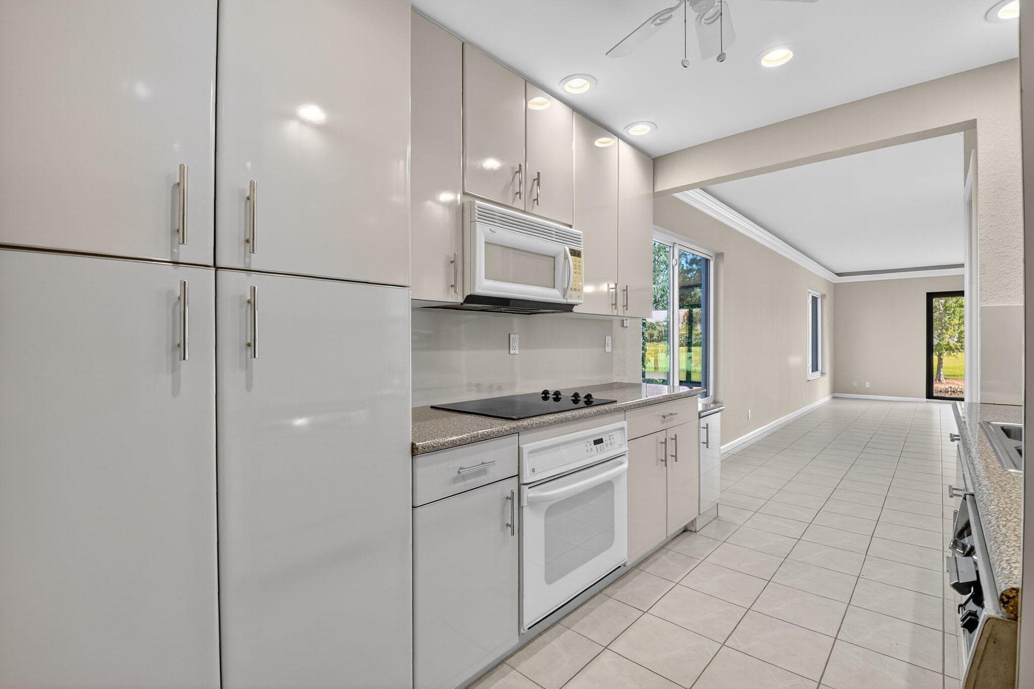 900 Greensward Lane 101-G, Delray Beach, FL 33445 — photo 29 of 62