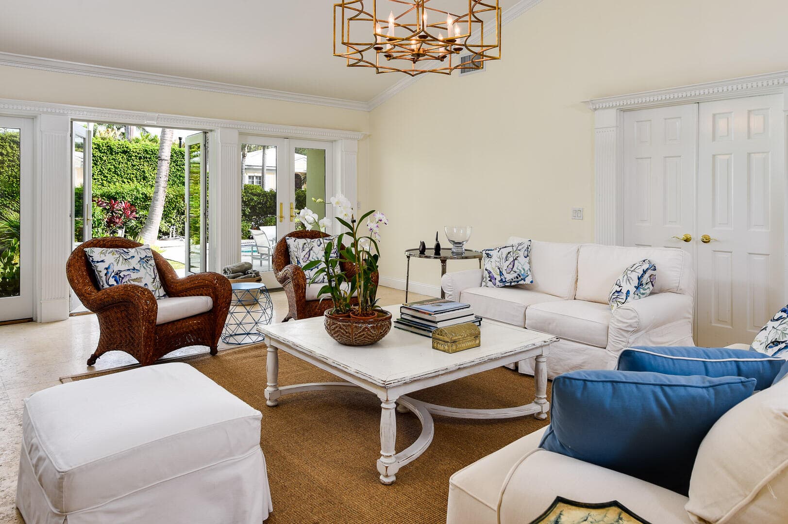 222 Miraflores Drive, Palm Beach, FL 33480 — photo 3 of 15