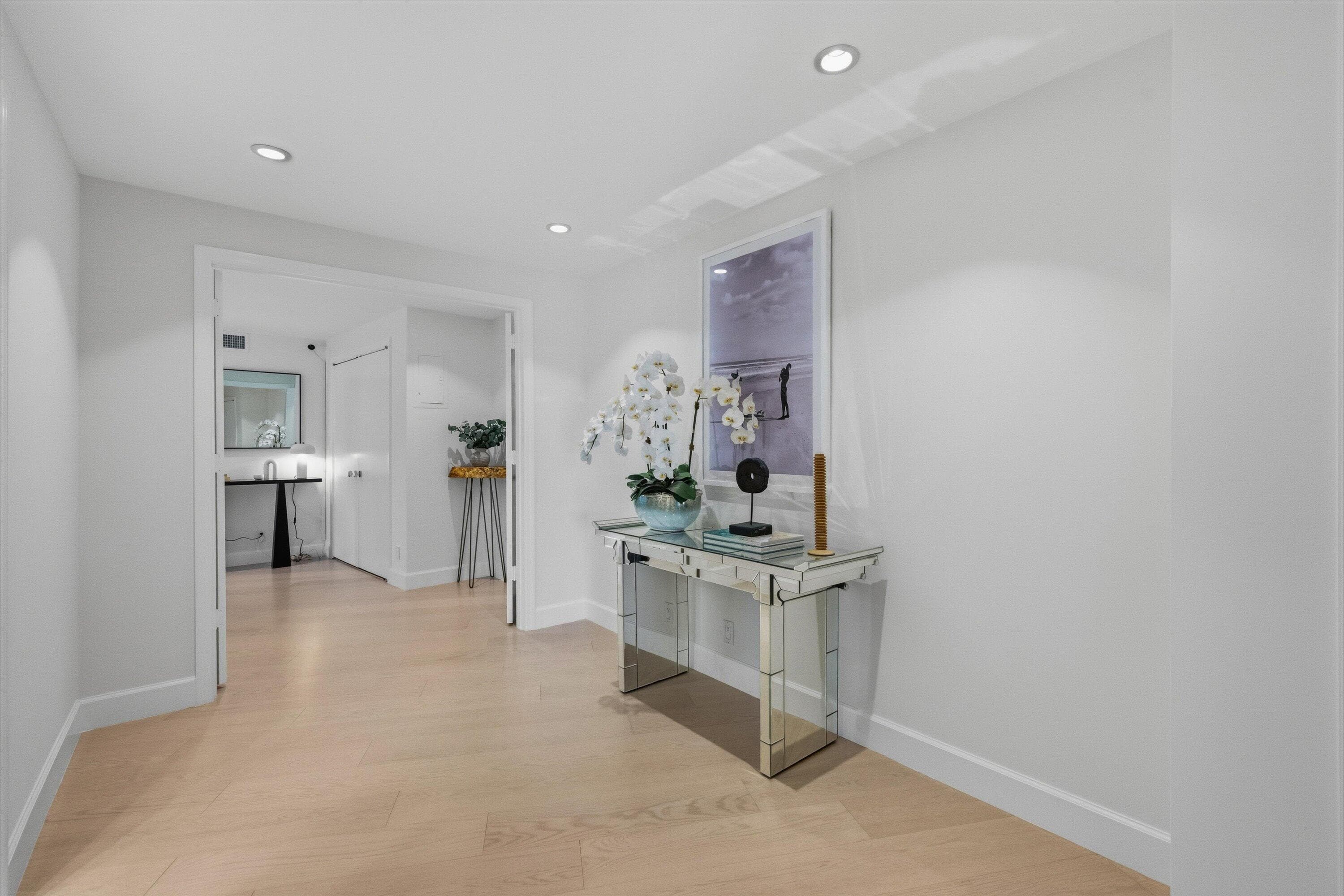 100 Sunrise Avenue 520/521, Palm Beach, FL 33480 — photo 15 of 35