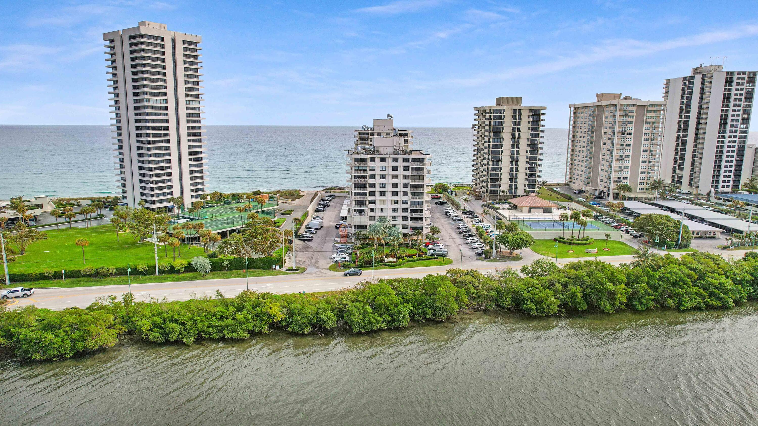 5480 N Ocean Drive Bphc, Singer Island, FL 33404 — photo 44 of 53