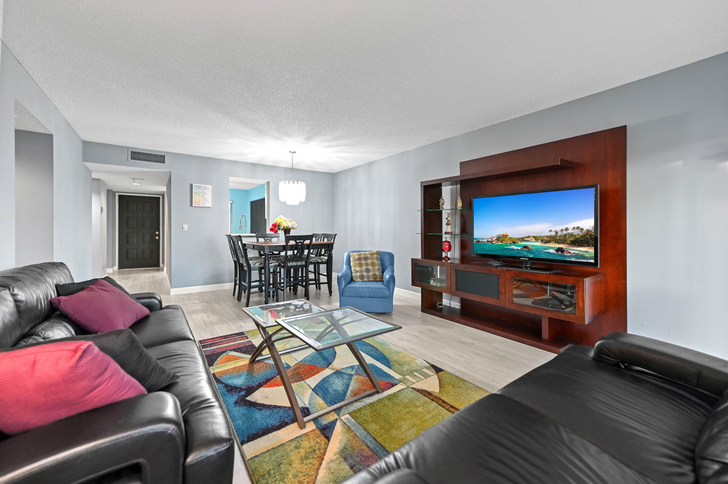 7286 Huntington Lane 402, Delray Beach, FL 33446 — photo 1 of 59
