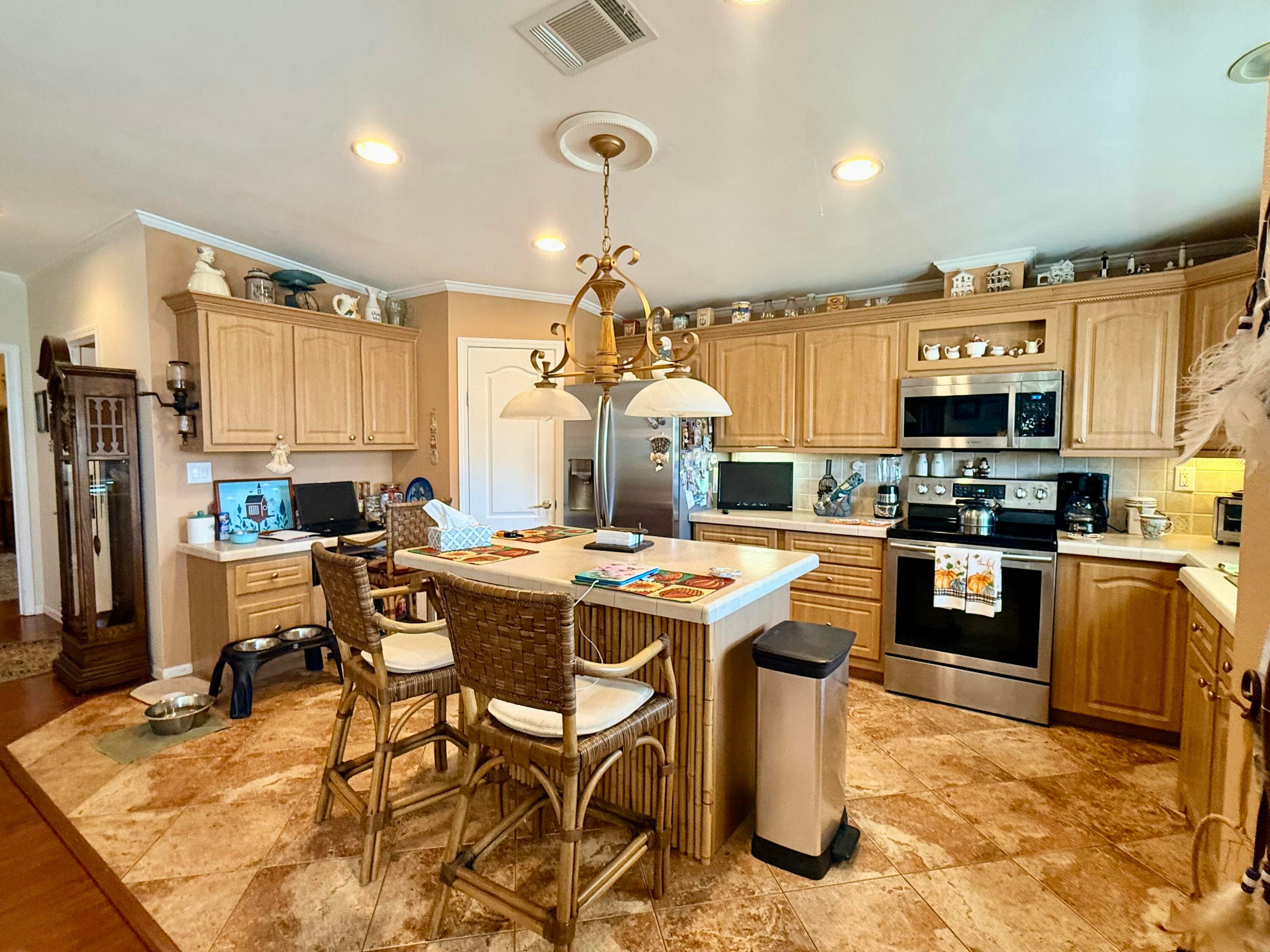 6403 Birch Lane, Lantana, FL 33462 — photo 6 of 19