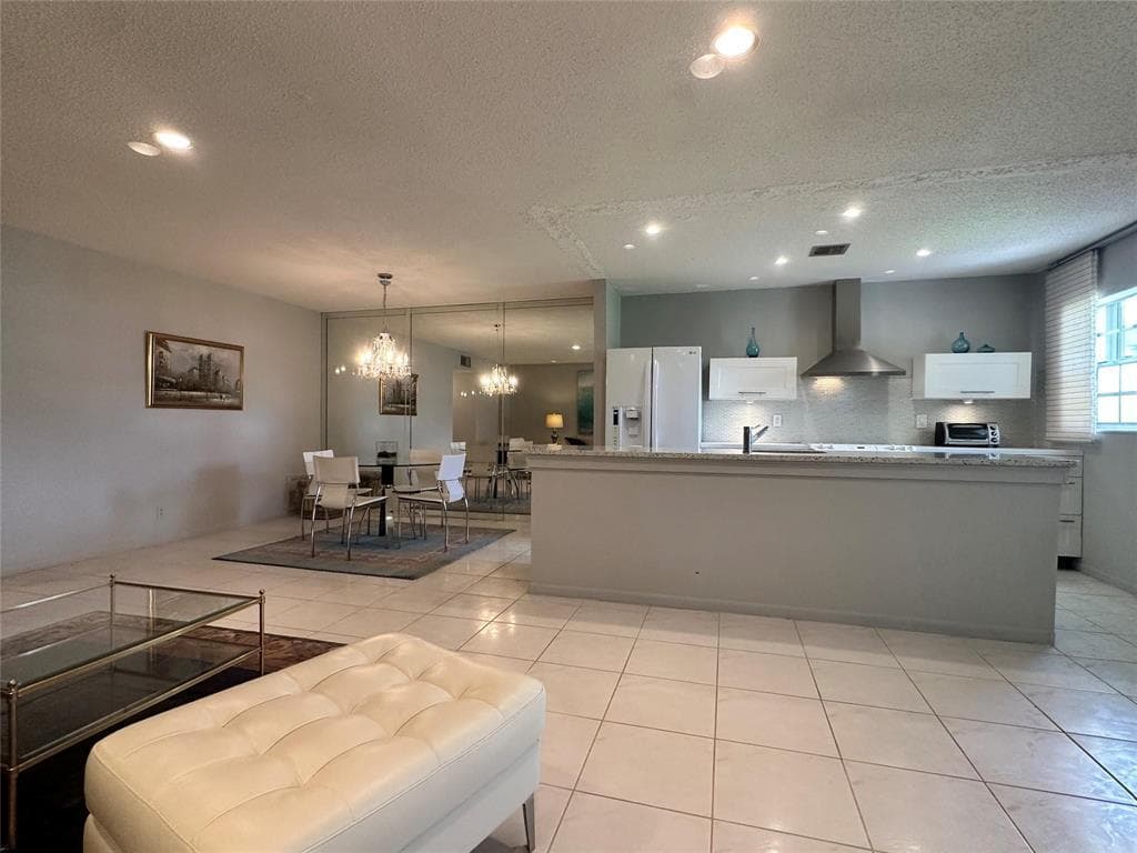 14492 Canalview Drive B, Delray Beach, FL 33484 — photo 4 of 23