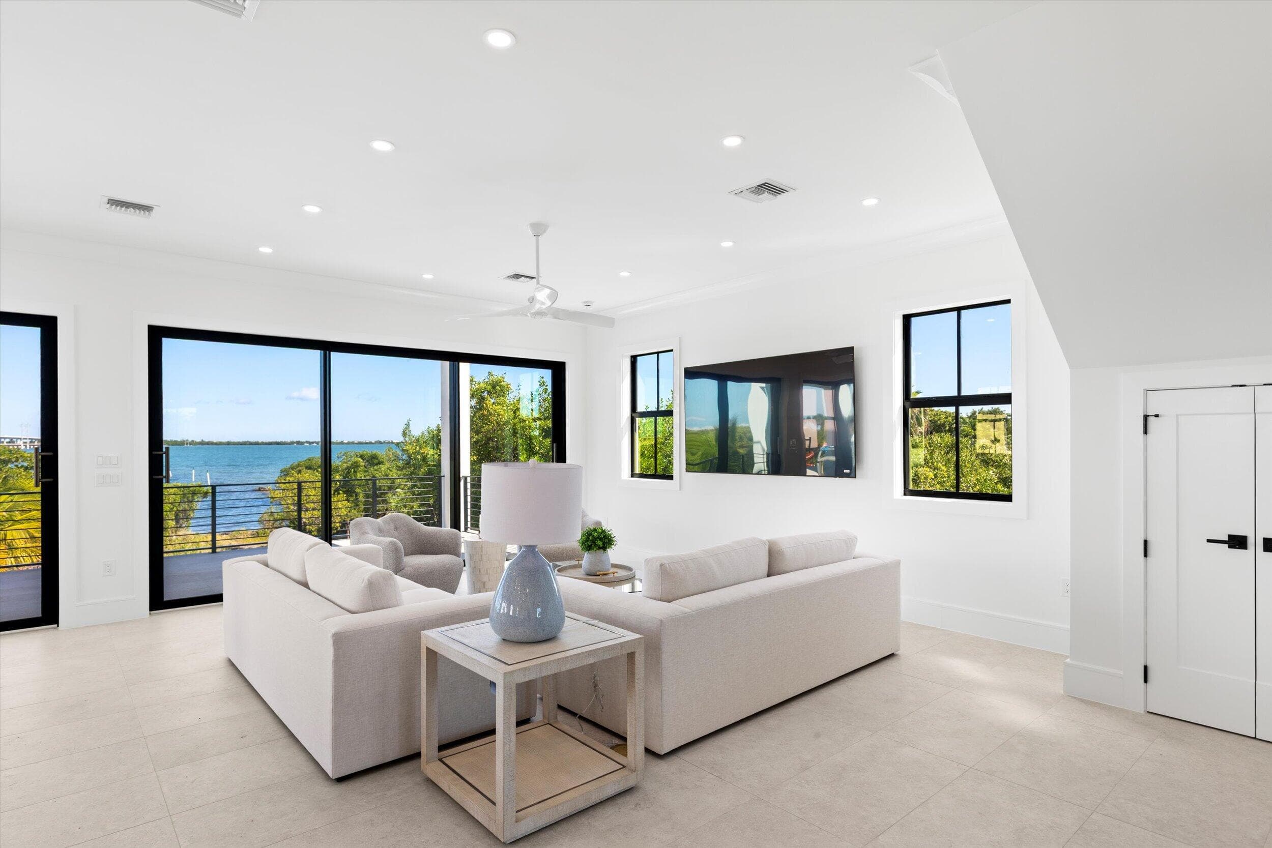 231 E Shore Drive Unit 2, Key West, FL 33040 — photo 14 of 47