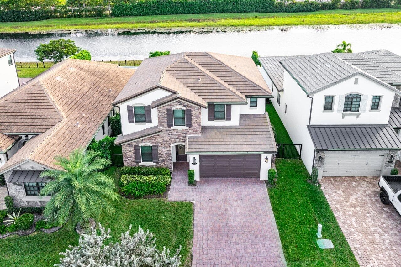 8835 Grand Prix Lane, Boynton Beach, FL 33472 — photo 6 of 70