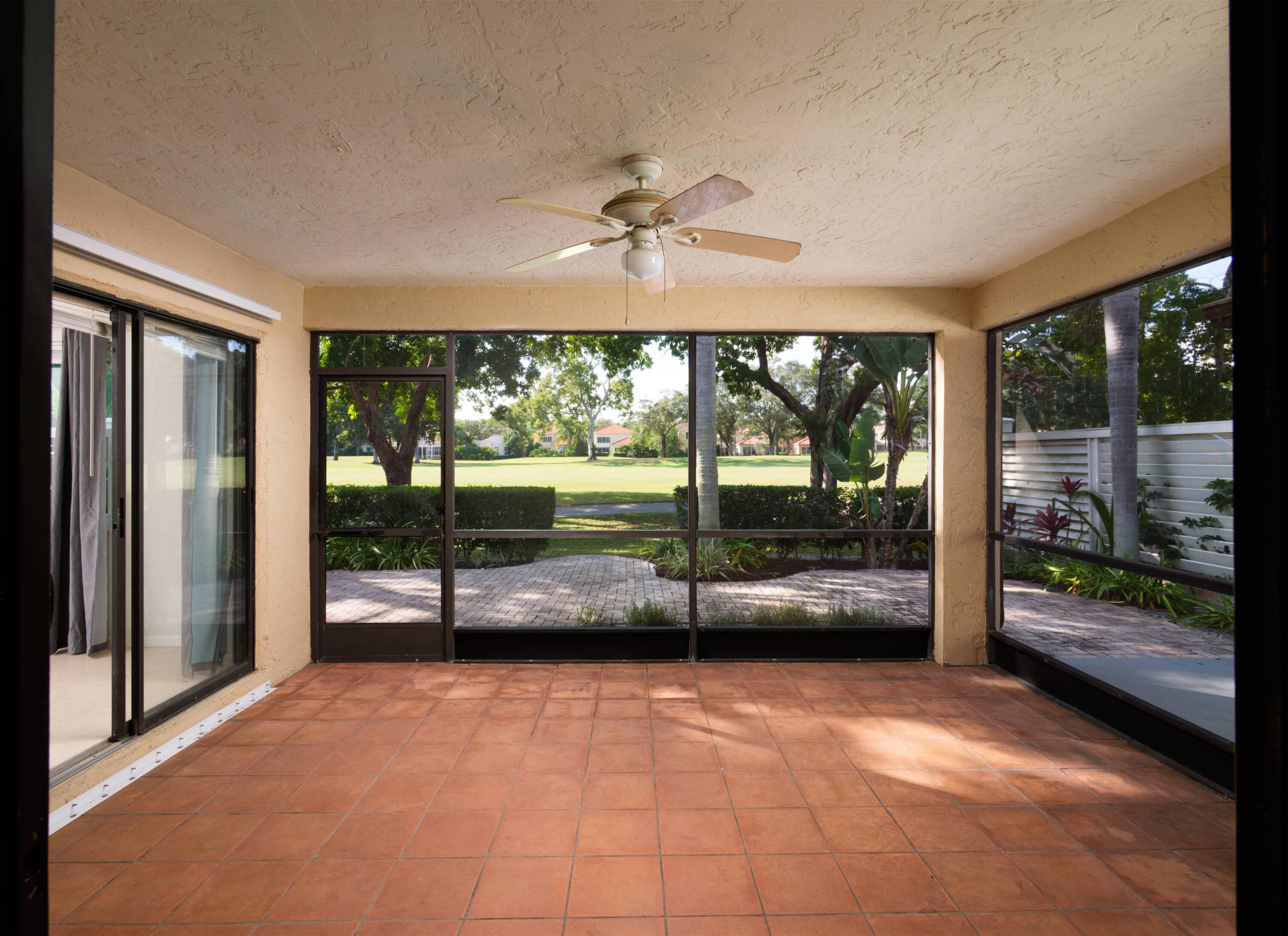 48 Ironwood Way N, Palm Beach Gardens, FL 33418 — photo 13 of 53
