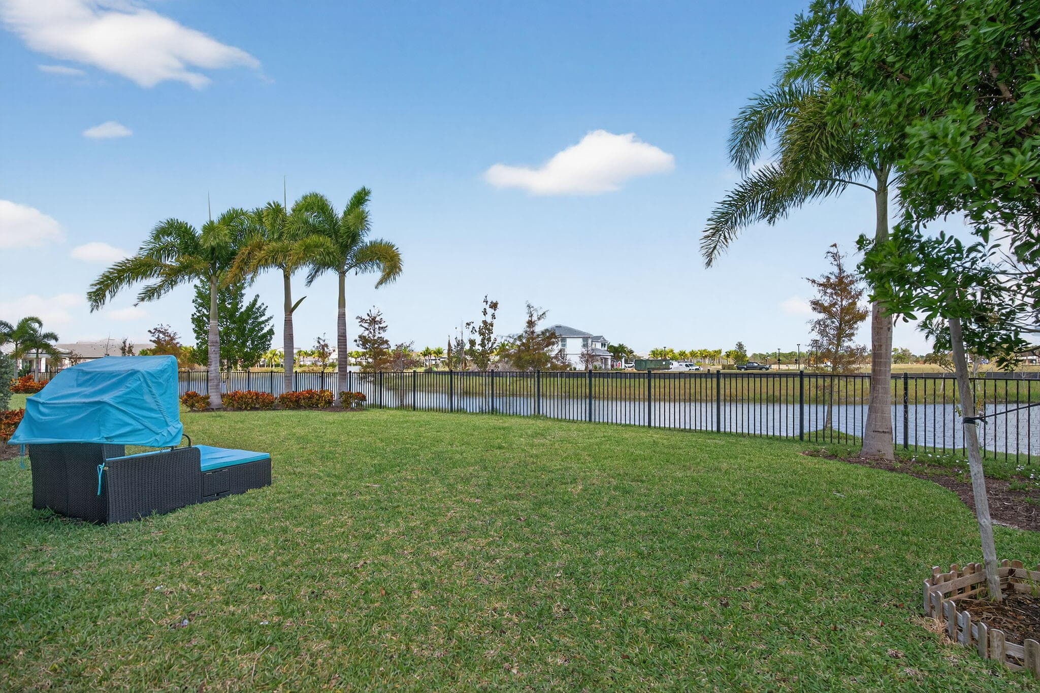 10405 Northbrook Circle, Palm Beach Gardens, FL 33412 — photo 48 of 116