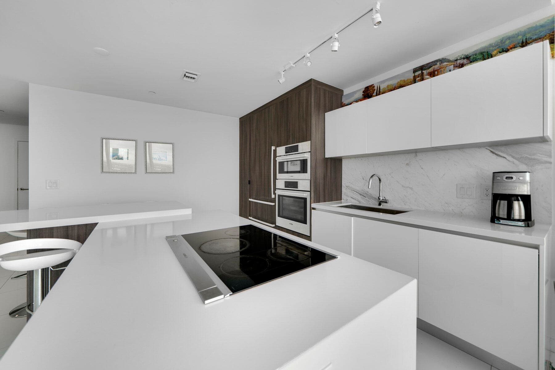 851 NE 1st Avenue 2410, Miami, FL 33132 — photo 15 of 27